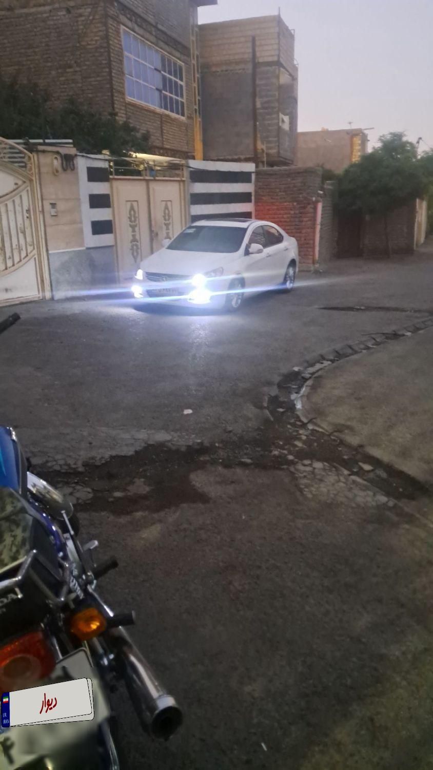 جک J5 اتوماتیک - 1396