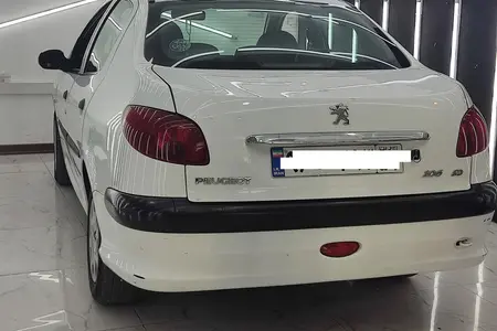 پژو ۲۰۶ صندوق دار v8 - 1398