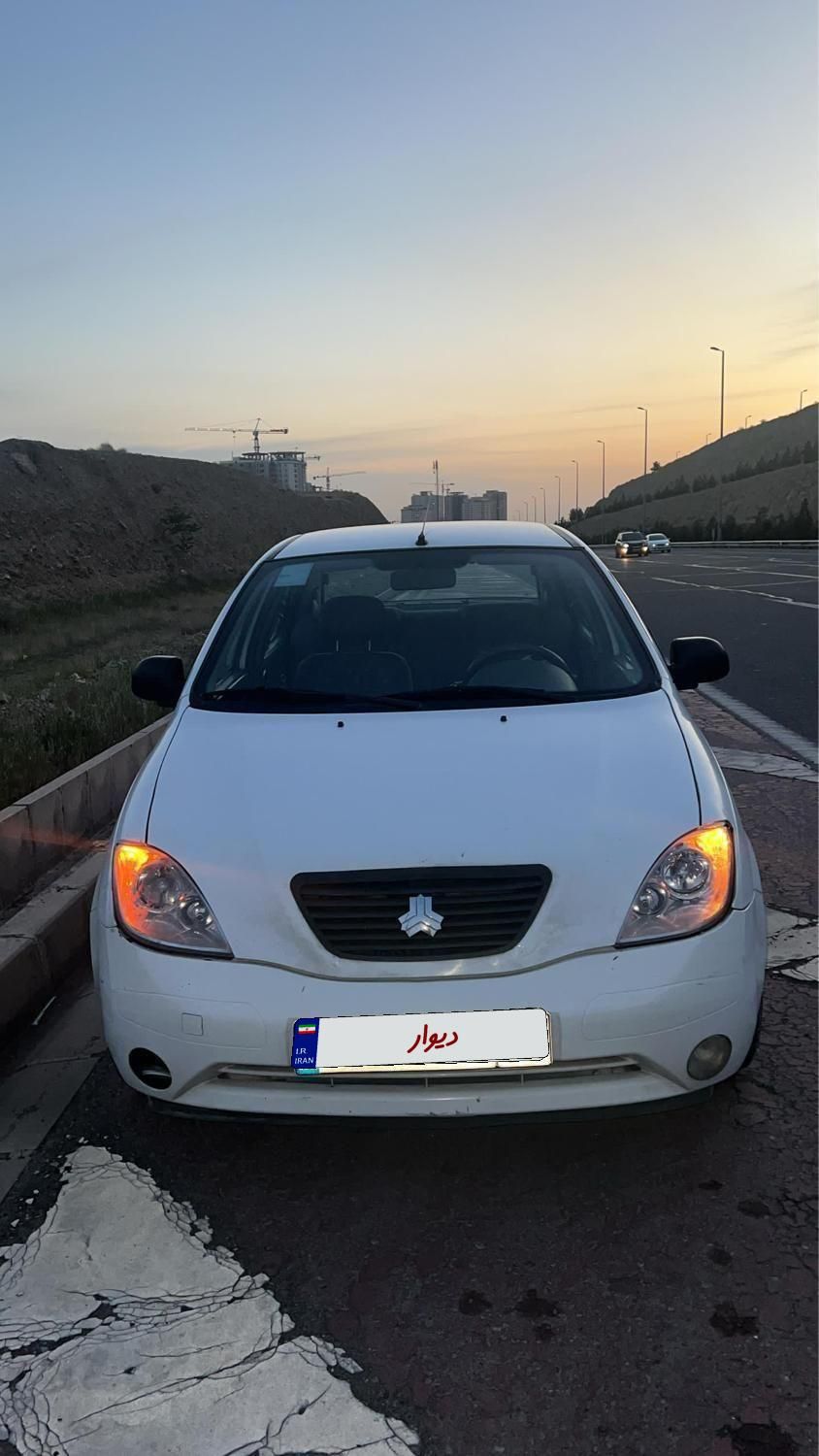 تیبا صندوق دار SX - 1394