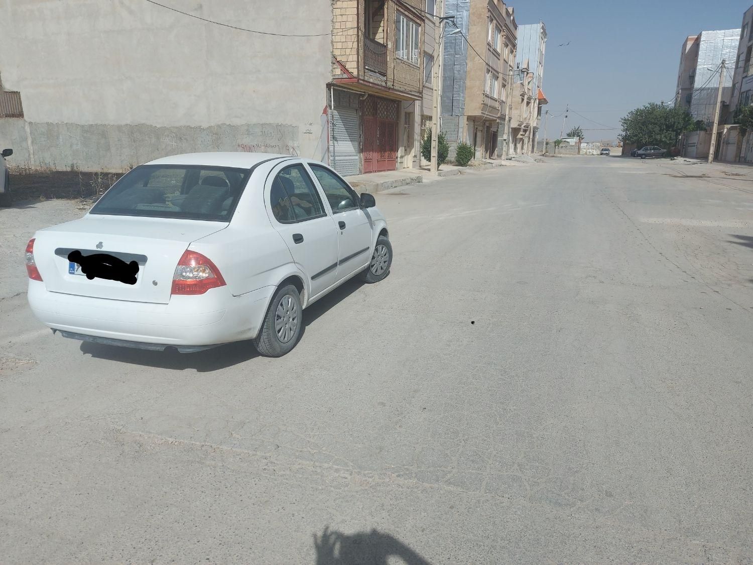 تیبا صندوق دار SX - 1401
