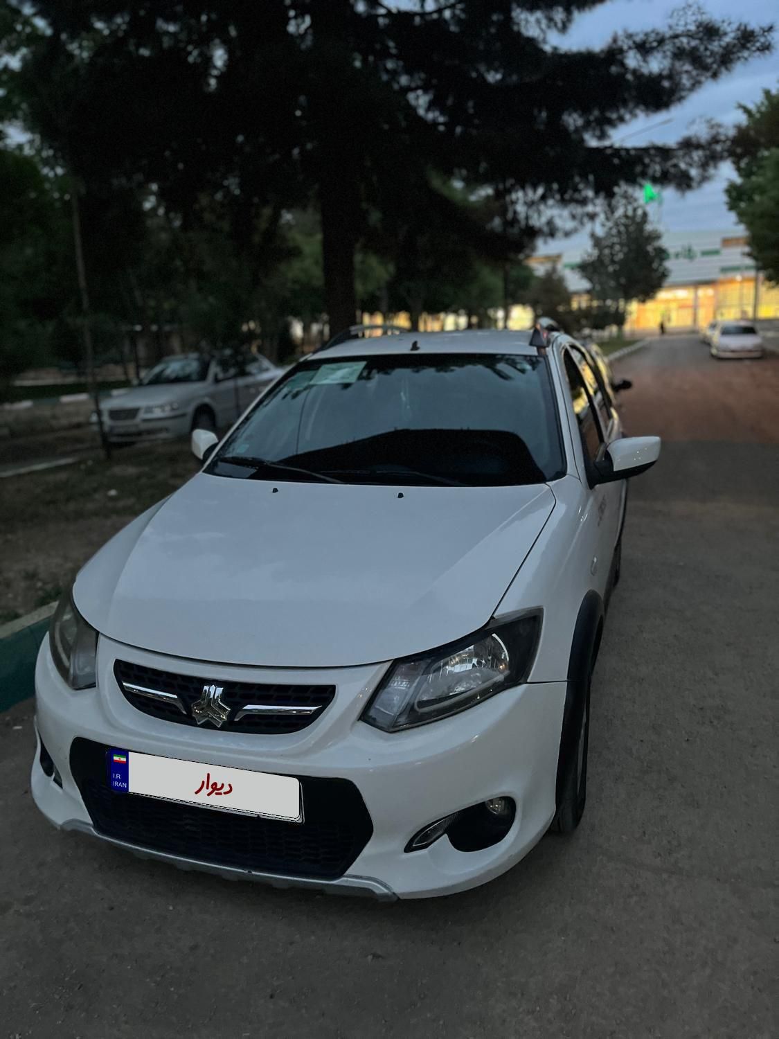 خودرو کوییک، معمولی آگهی ann_19439478