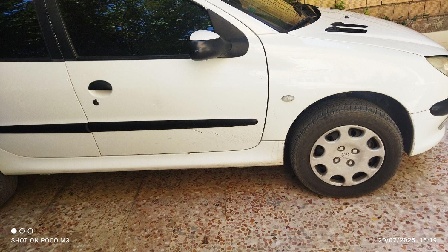 پژو ۲۰۶ صندوق دار v8 - 1390