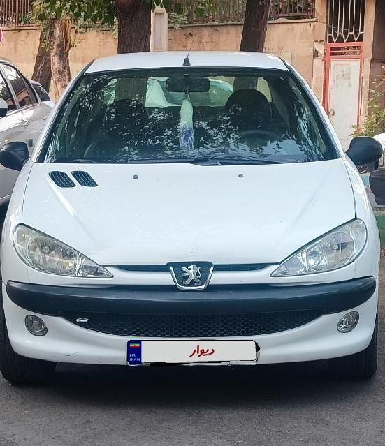 پژو ۲۰۶ صندوق دار v8 - 1389