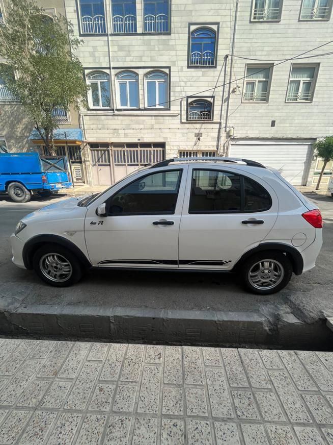 کوییک R دنده‌ای - 1401