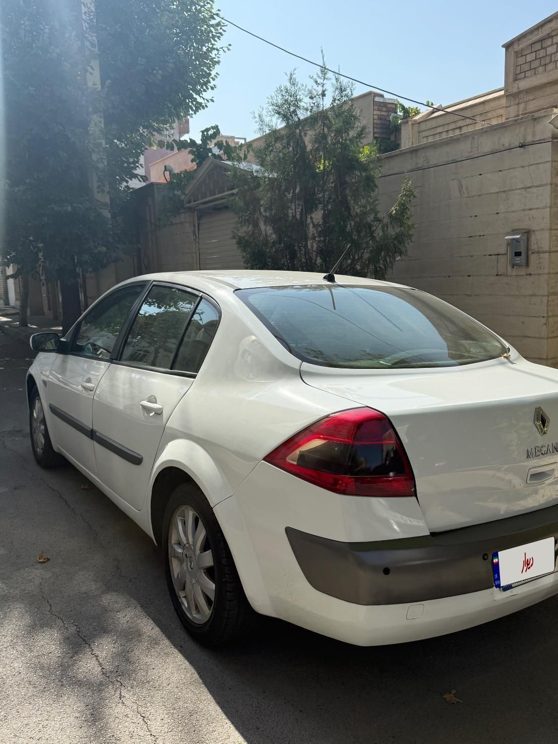رنو مگان پارس خودرو 2000 - 1389