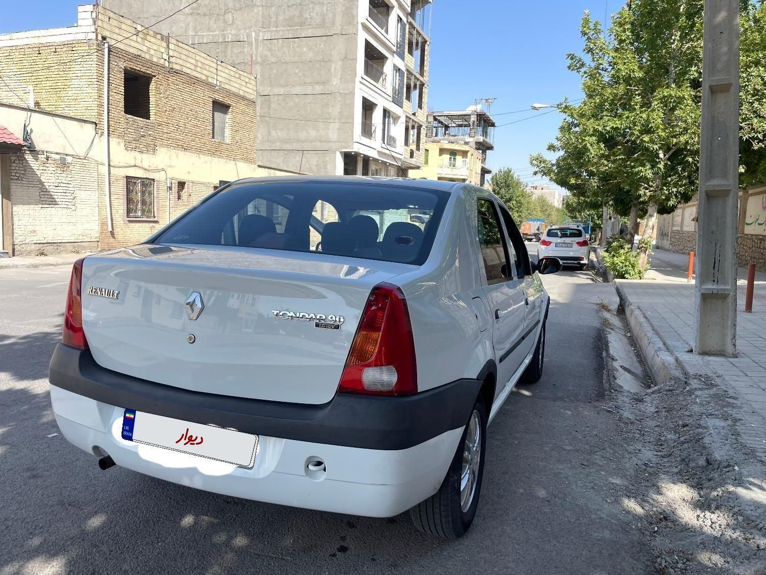 رنو تندر 90 E2 - 1396
