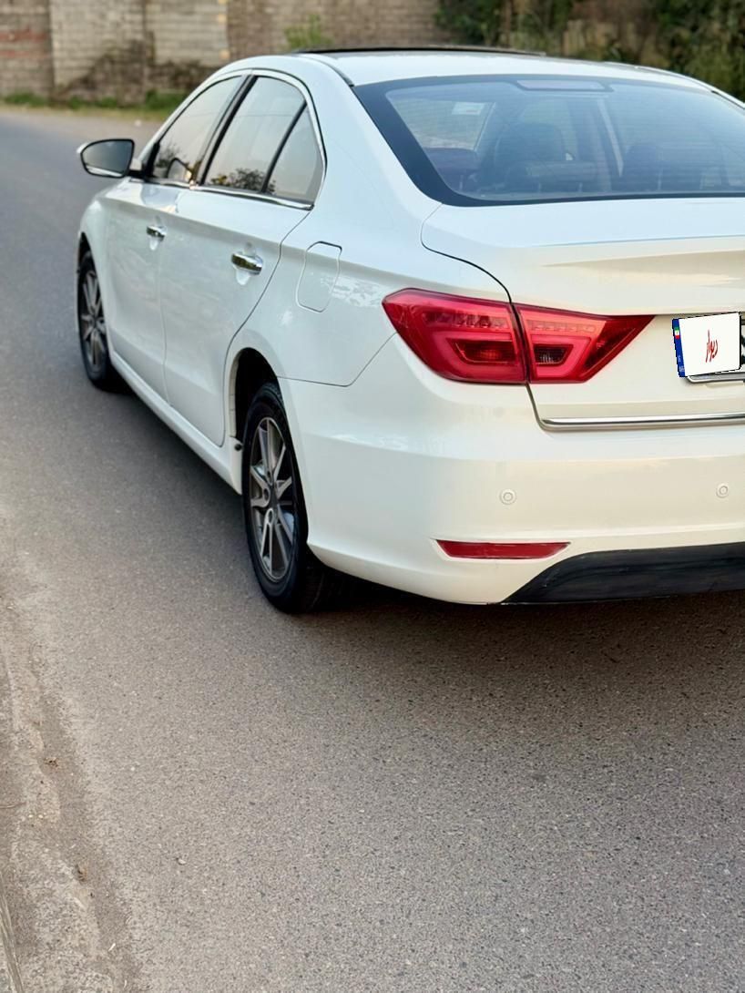 لیفان 820 اتوماتیک - 1396