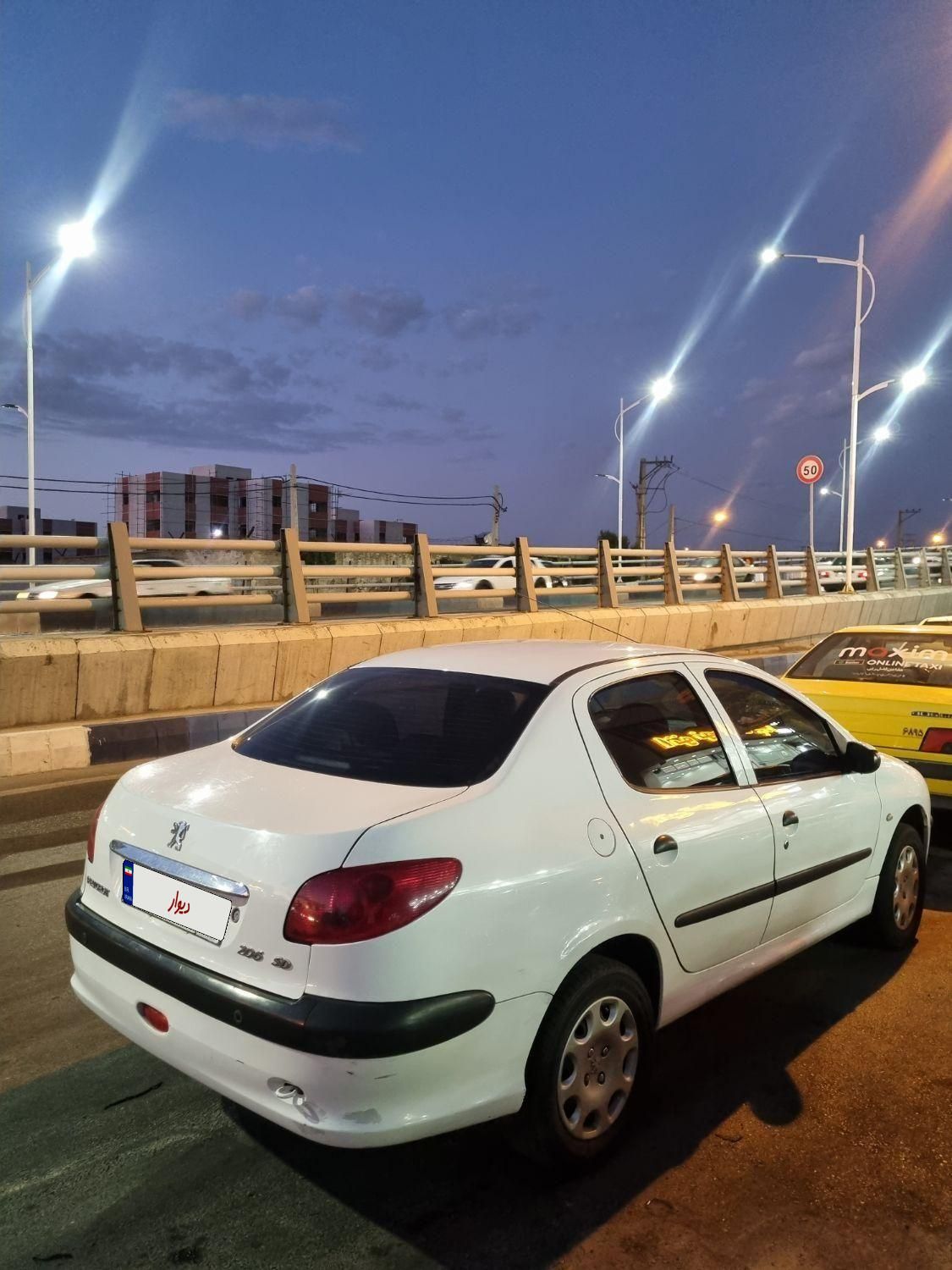 پژو ۲۰۶ صندوق دار v8 - 1396