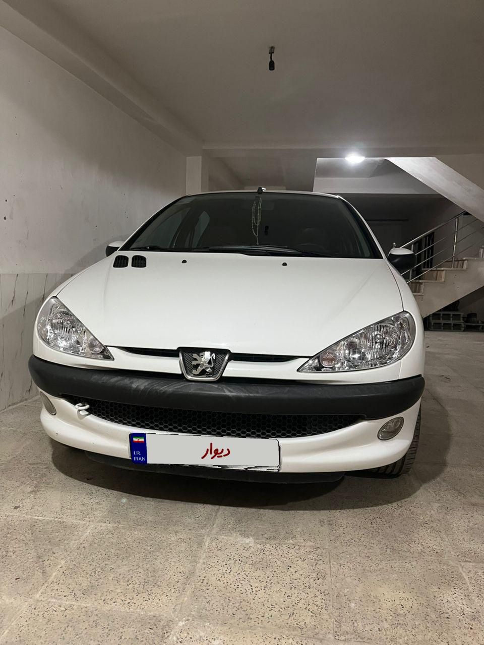 پژو ۲۰۶ صندوق دار v8 - 1399
