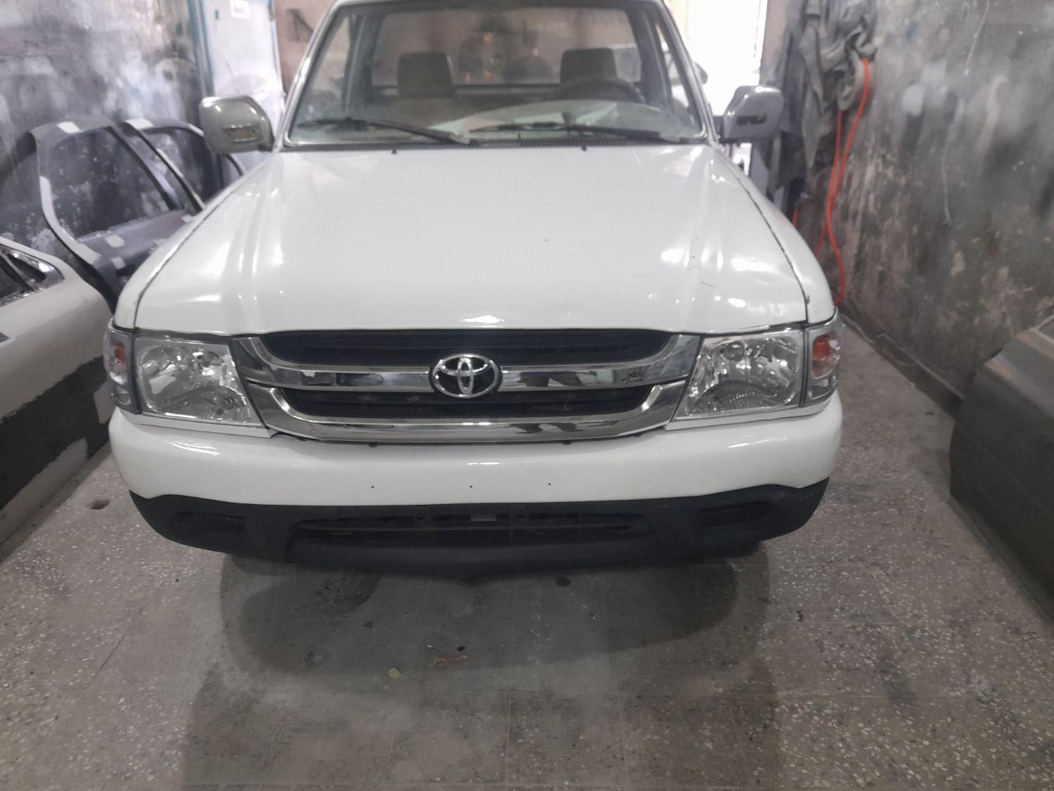 تویوتا کمری XLE - 2012