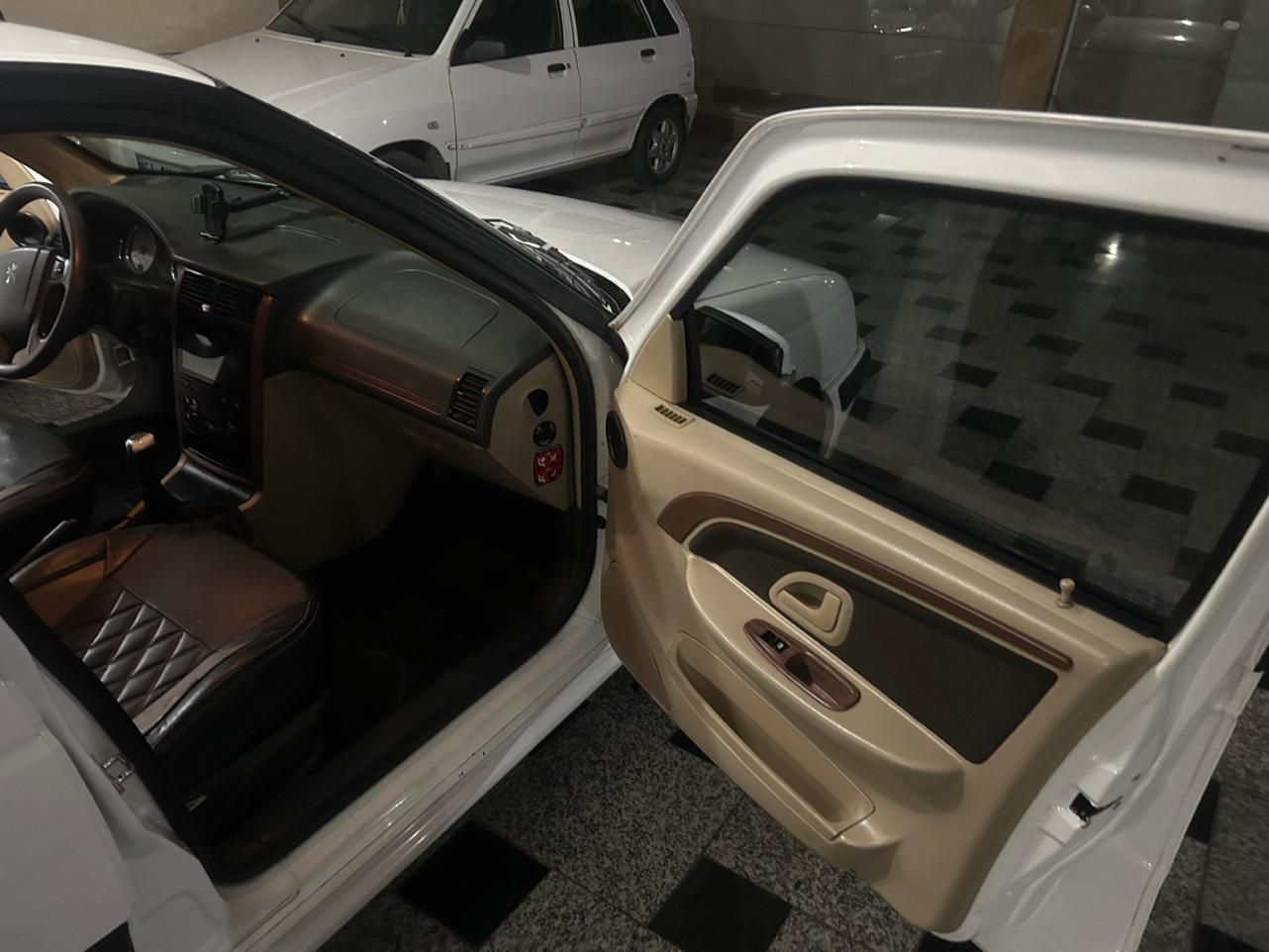 پژو پارس ELX-XU7P سفارشی - 1401