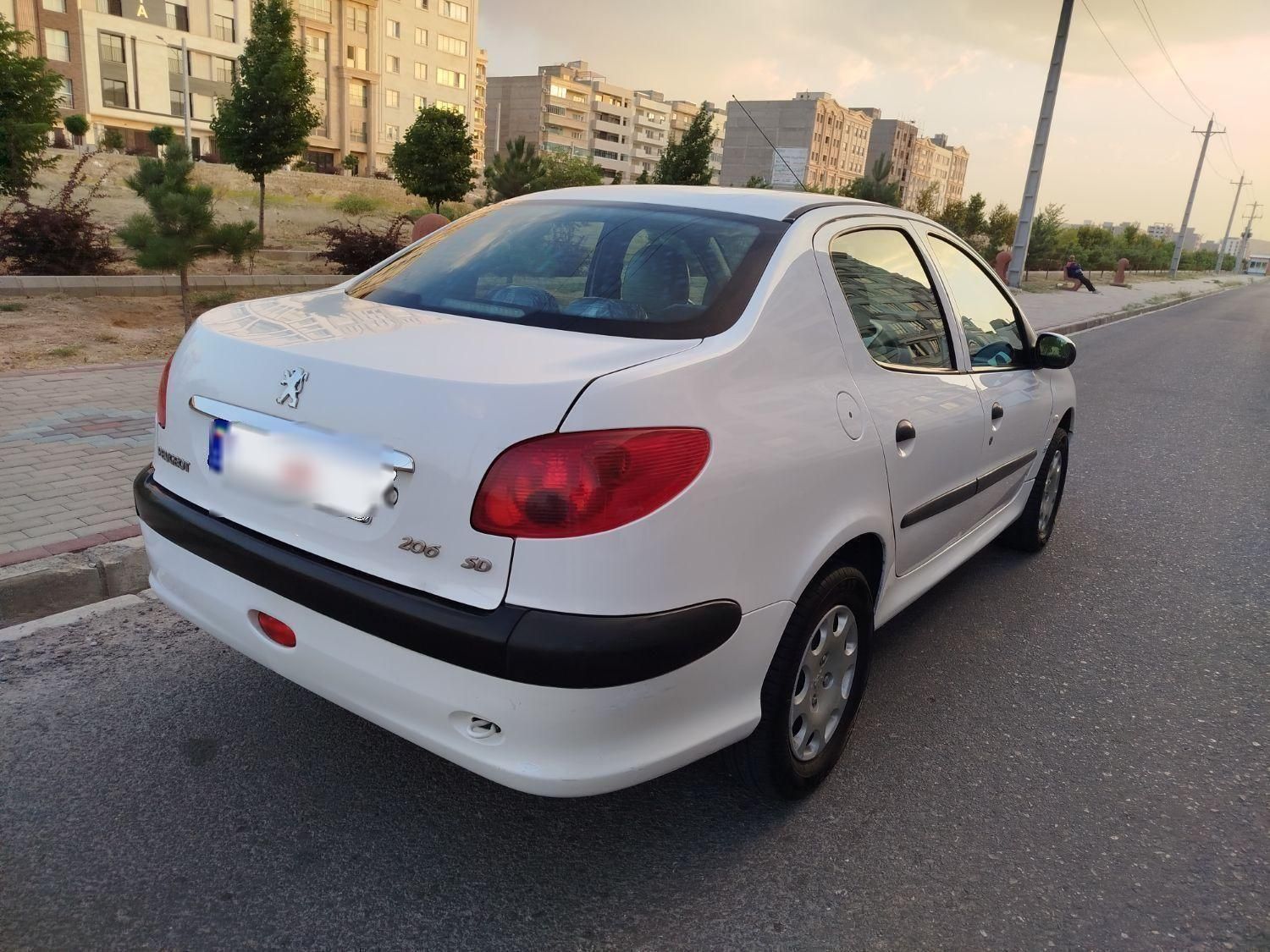 پژو ۲۰۶ صندوق دار v1 - 1388