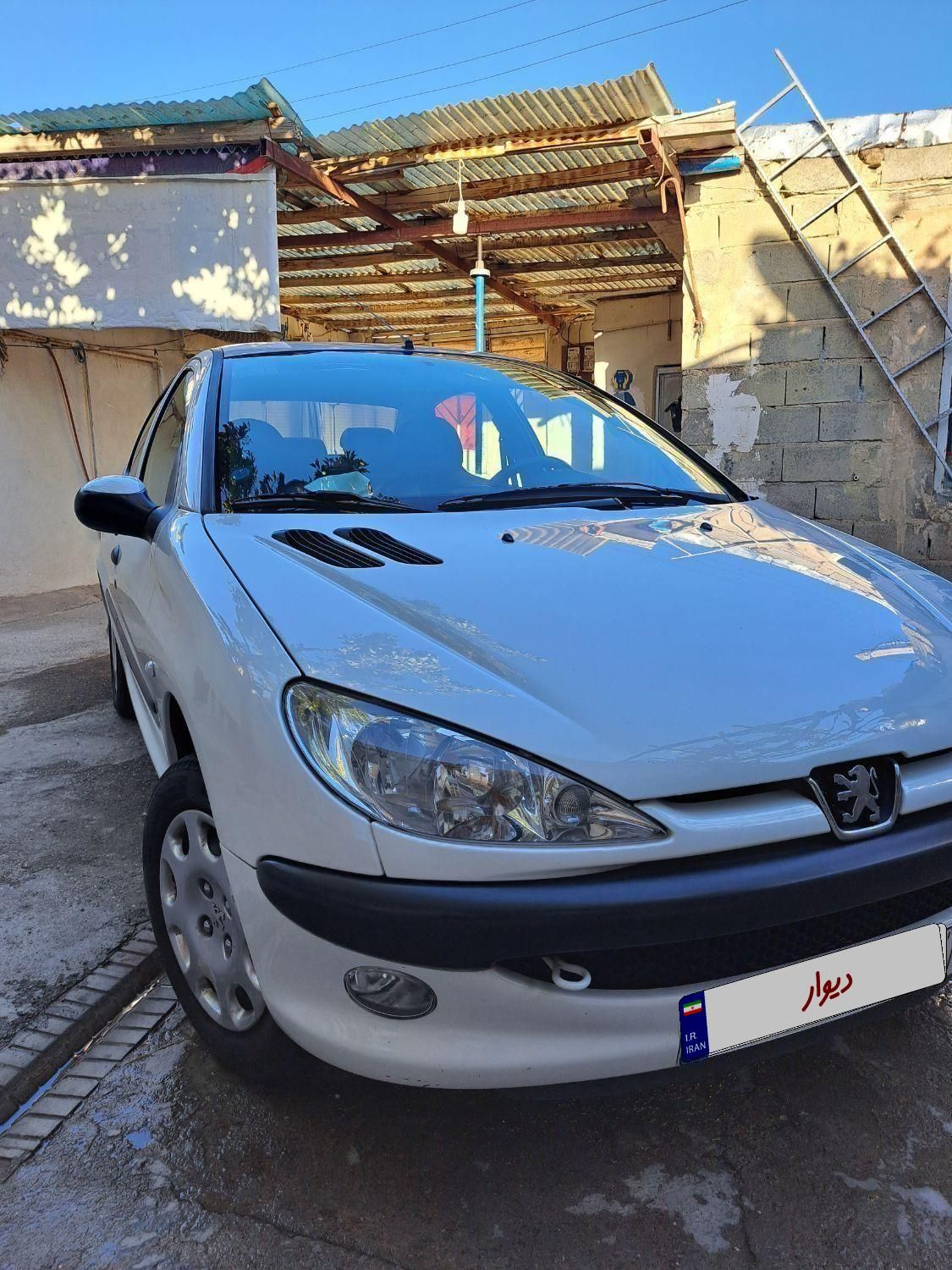 پژو ۲۰۶ صندوق دار v8 - 1396