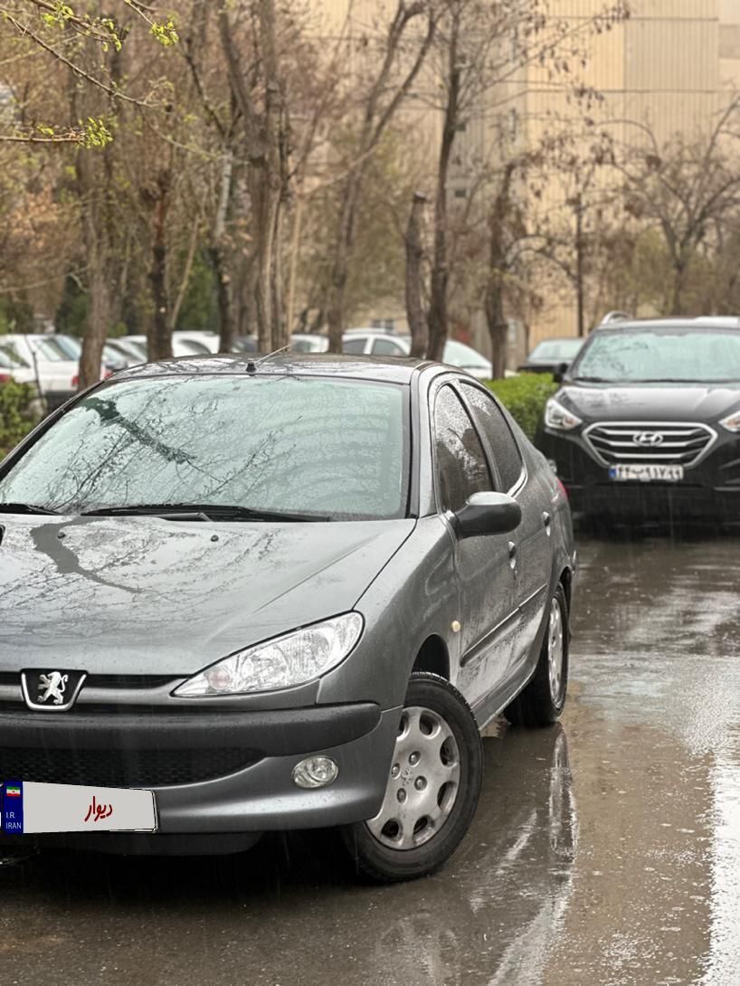پژو ۲۰۶ صندوق دار v8 - 1393