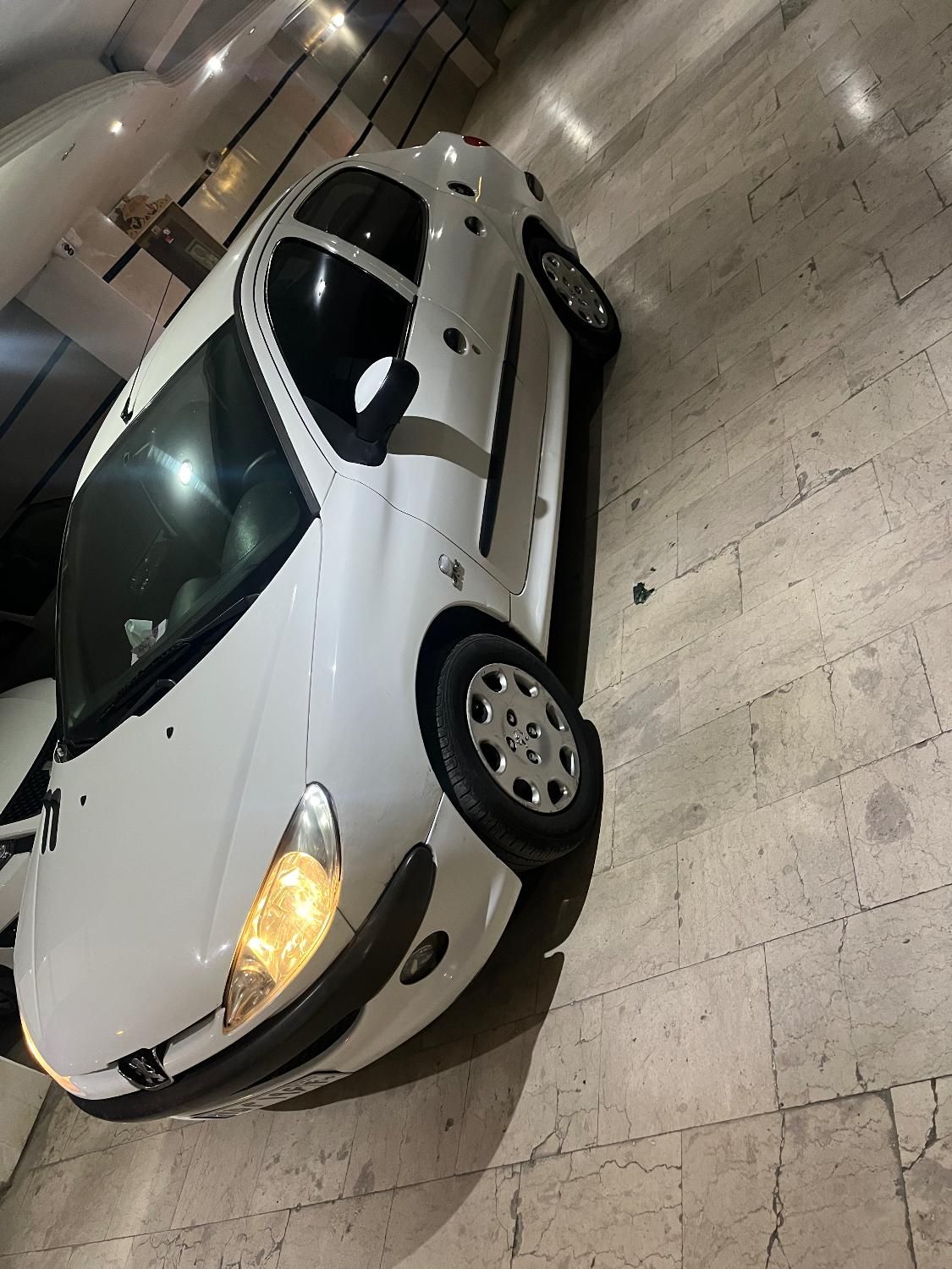 پژو ۲۰۶ صندوق دار v8 - 1387