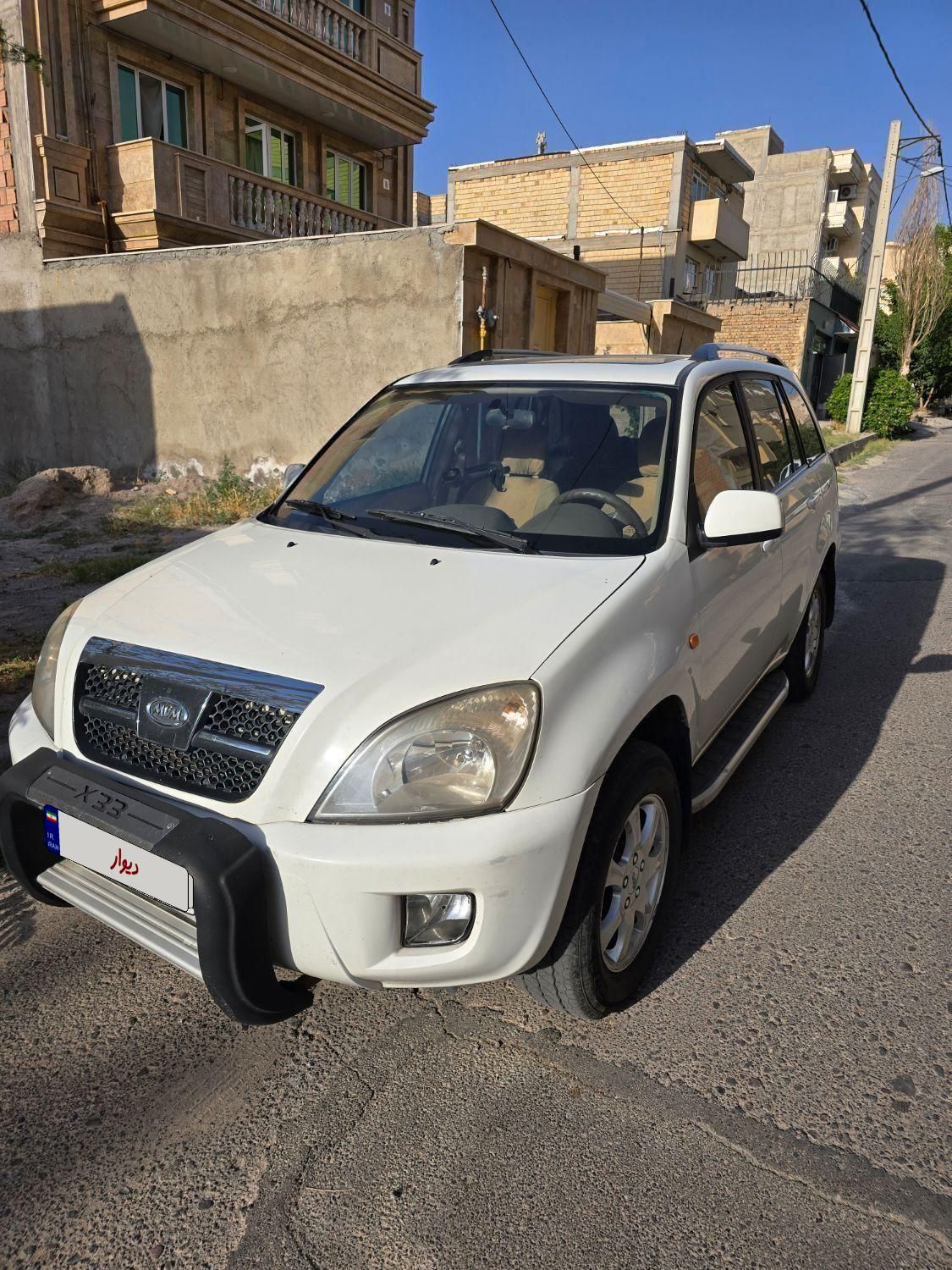 ام وی ام X33 دنده‌ای ساده - 1390