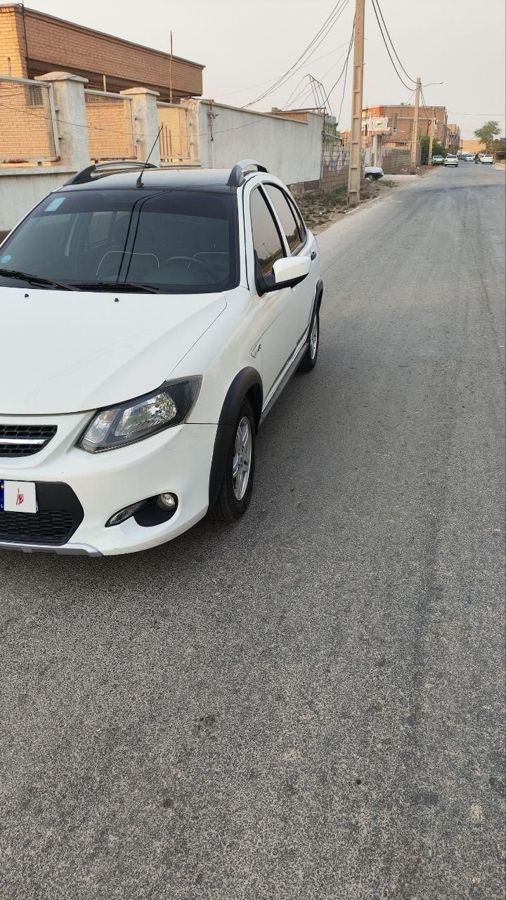 کوییک R دنده‌ای - 1402