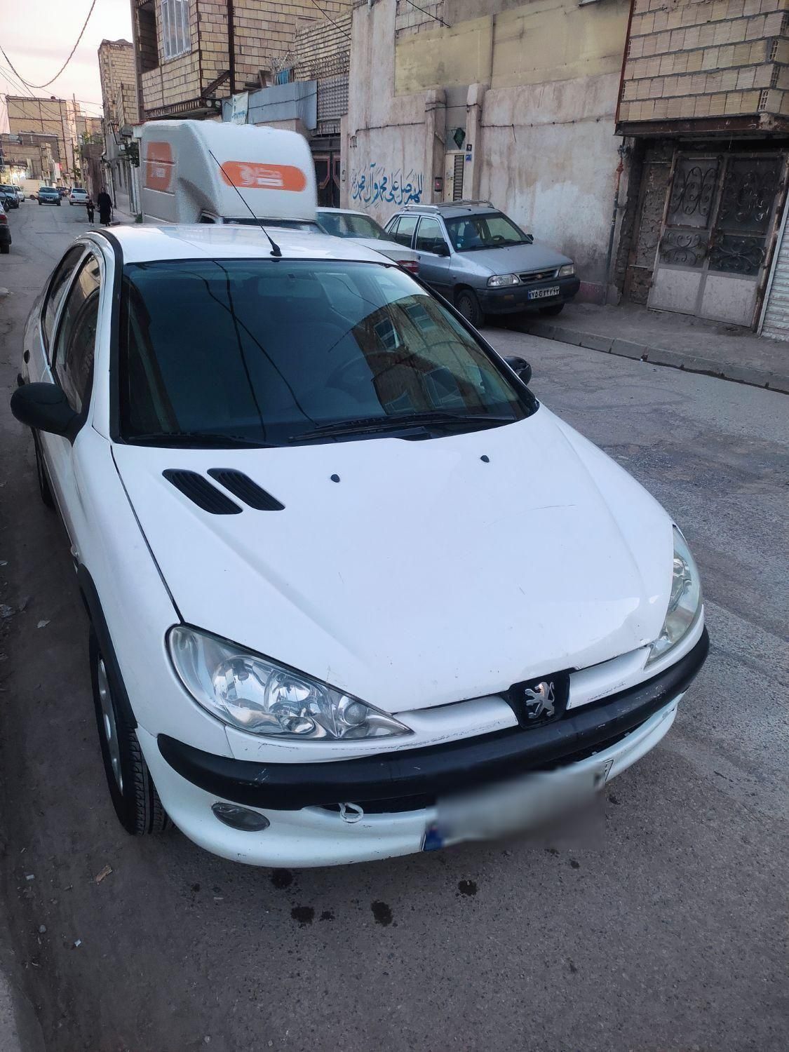 پژو ۲۰۶ صندوق دار v20 - 1389