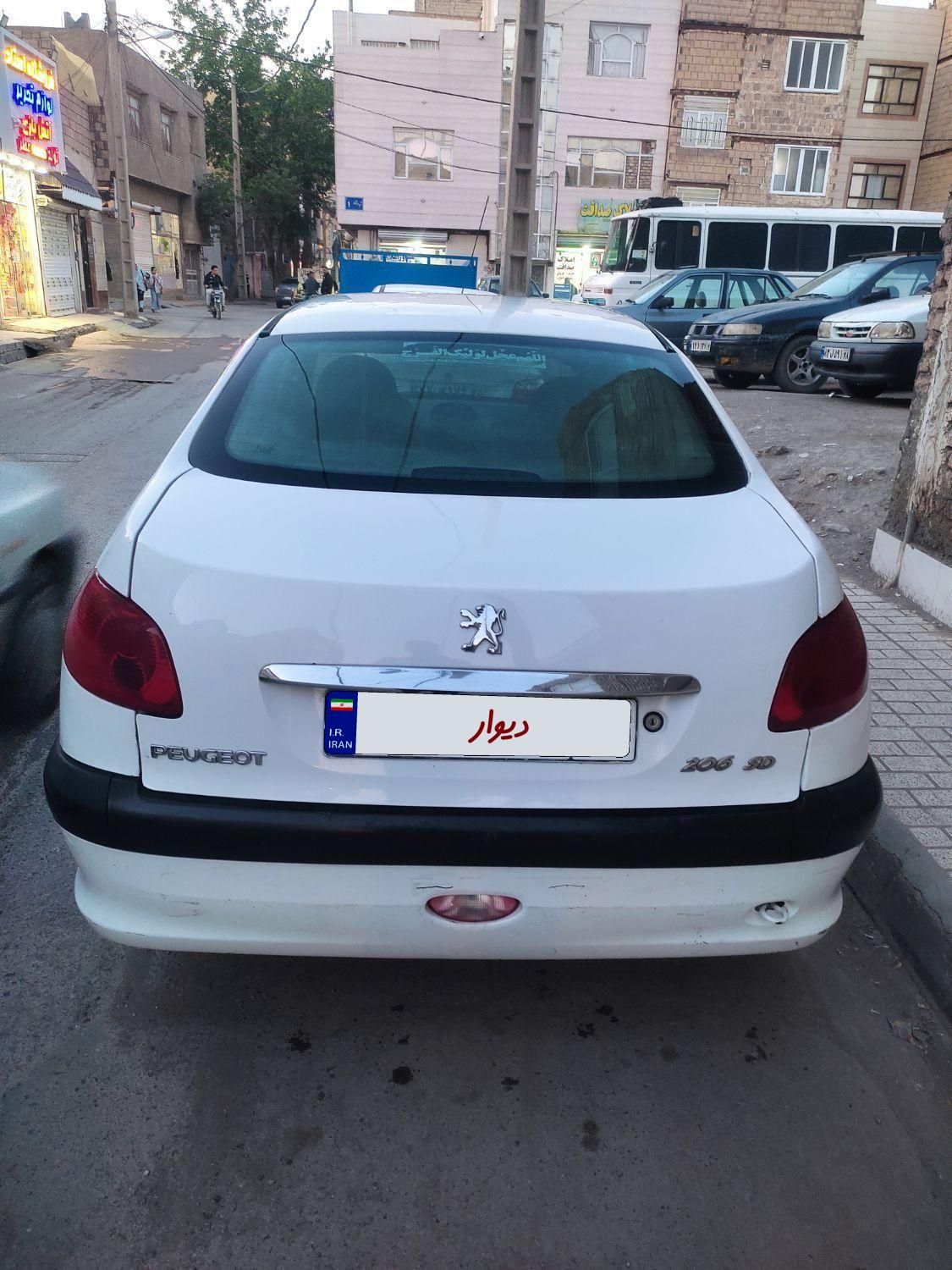 پژو ۲۰۶ صندوق دار v20 - 1389