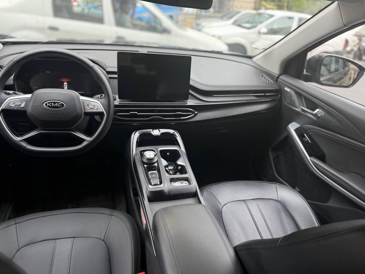کی ام سی X5 ۱.۵ لیتر توربو - 2025