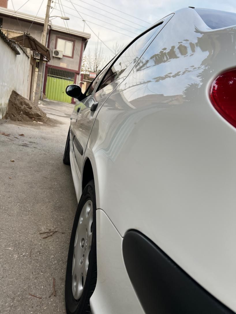 پژو ۲۰۶ صندوق دار v8 - 1395