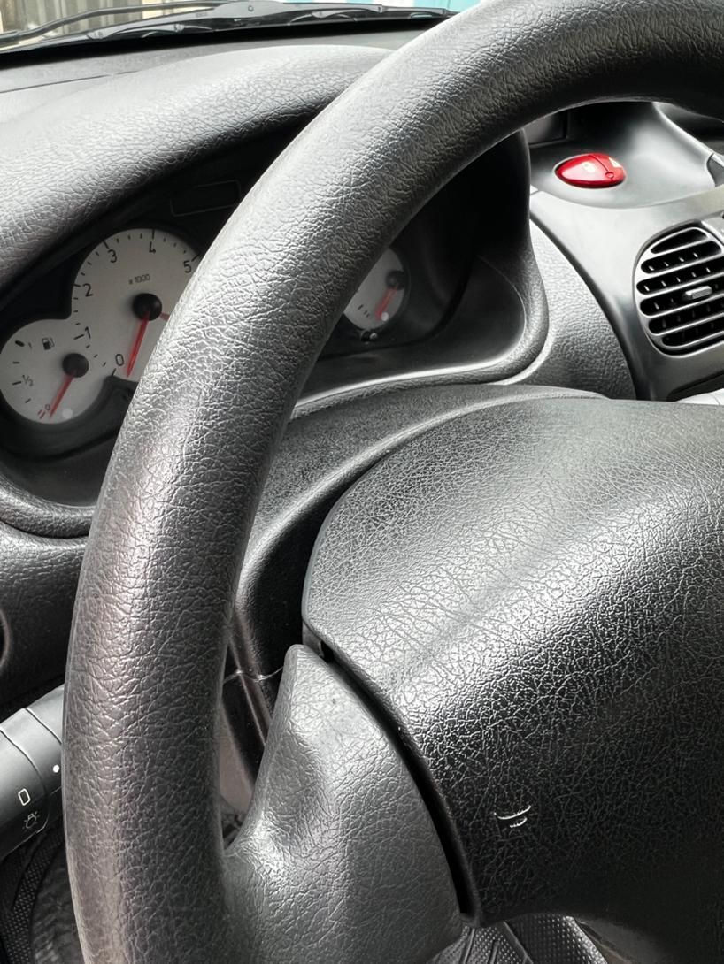 پژو ۲۰۶ صندوق دار v8 - 1395