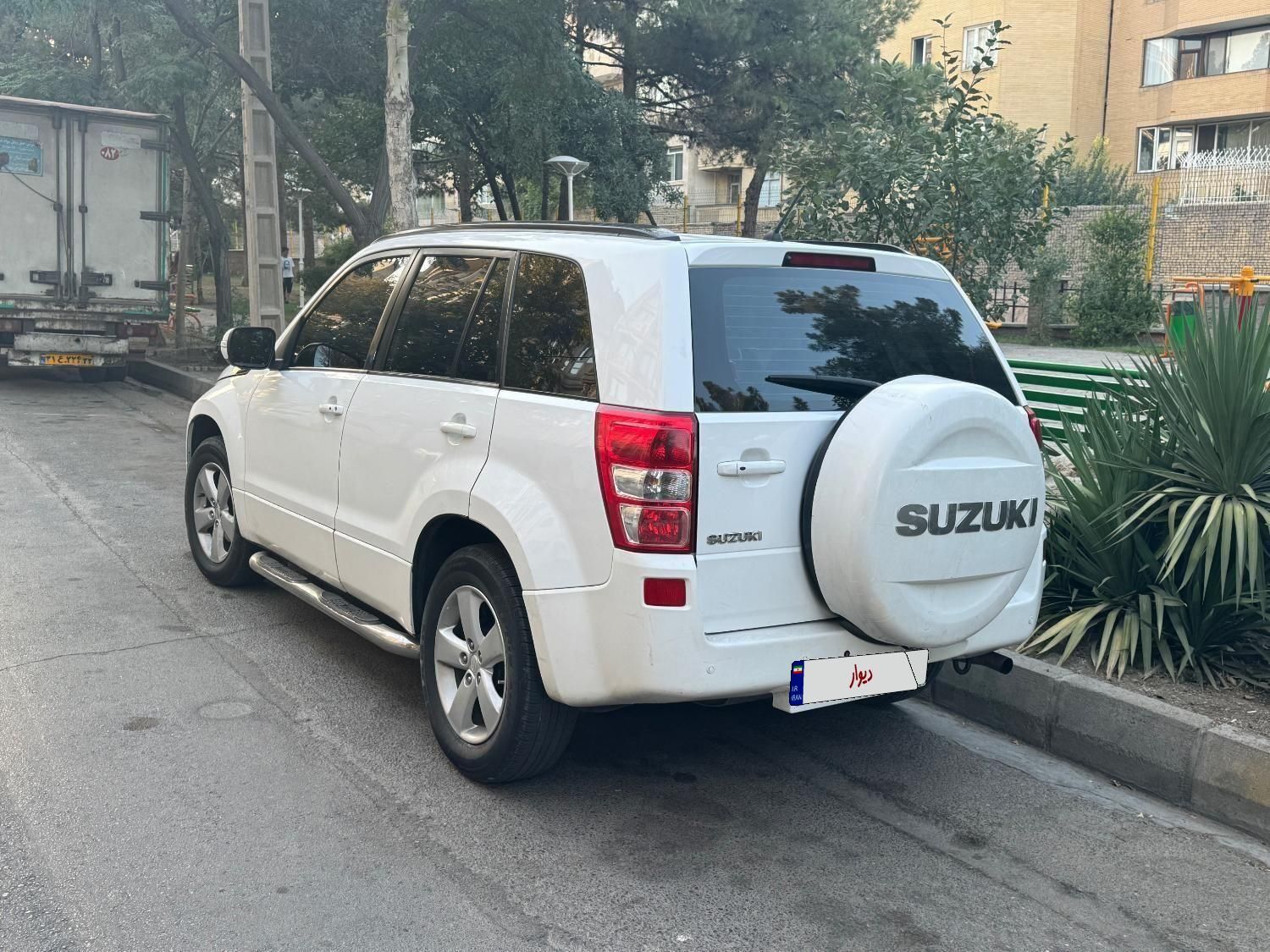 سوزوکی ویتارا ایران خودرو 2400 دنده‌ای - 1390