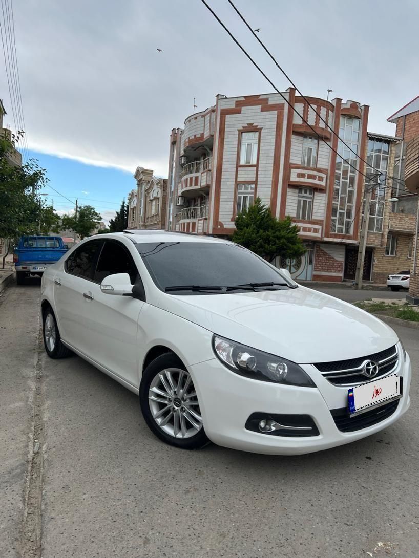 جک J5 اتوماتیک - 1394