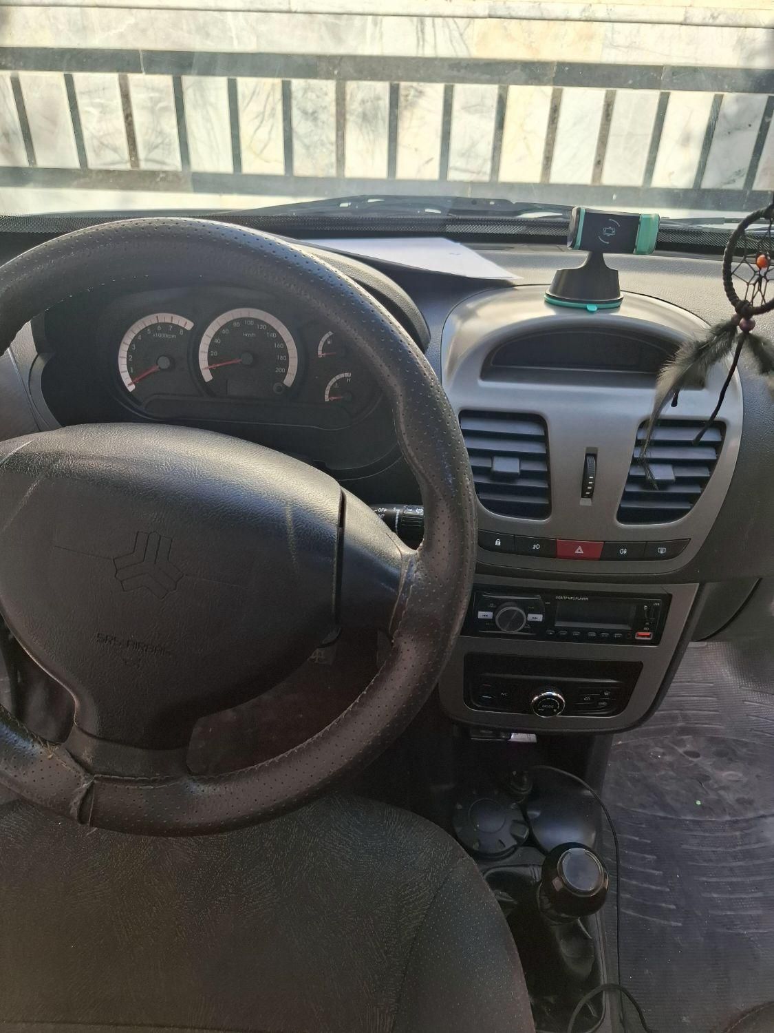 کوییک R دنده‌ای - 1402