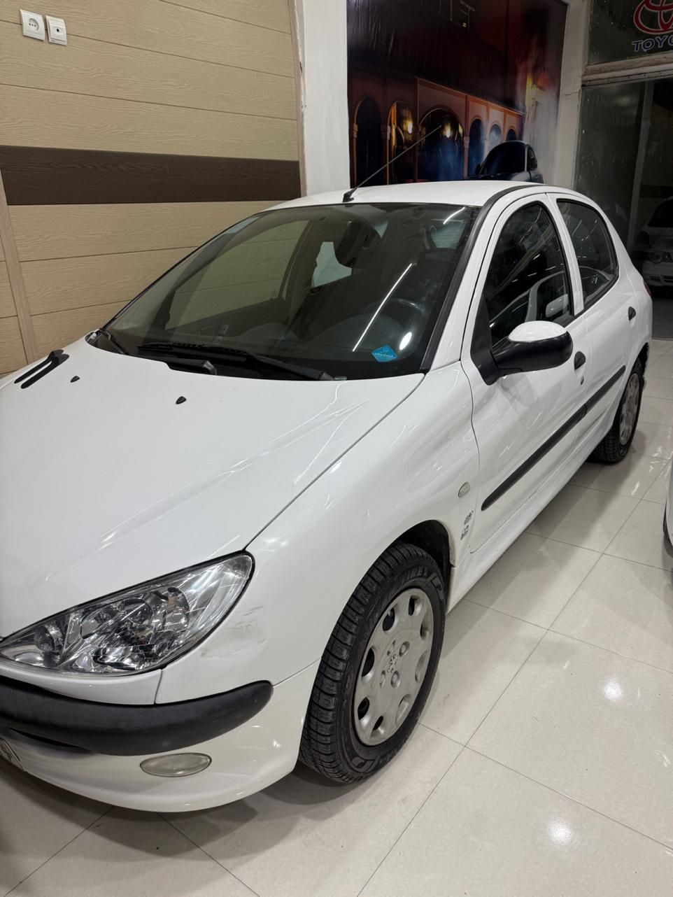پژو ۲۰۶ صندوق دار v8 - 1396