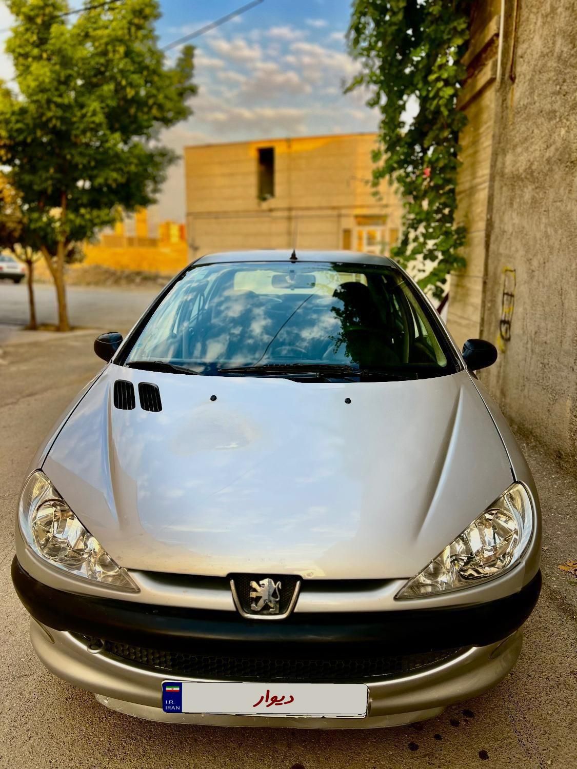 پژو ۲۰۶ صندوق دار v8 - 1388