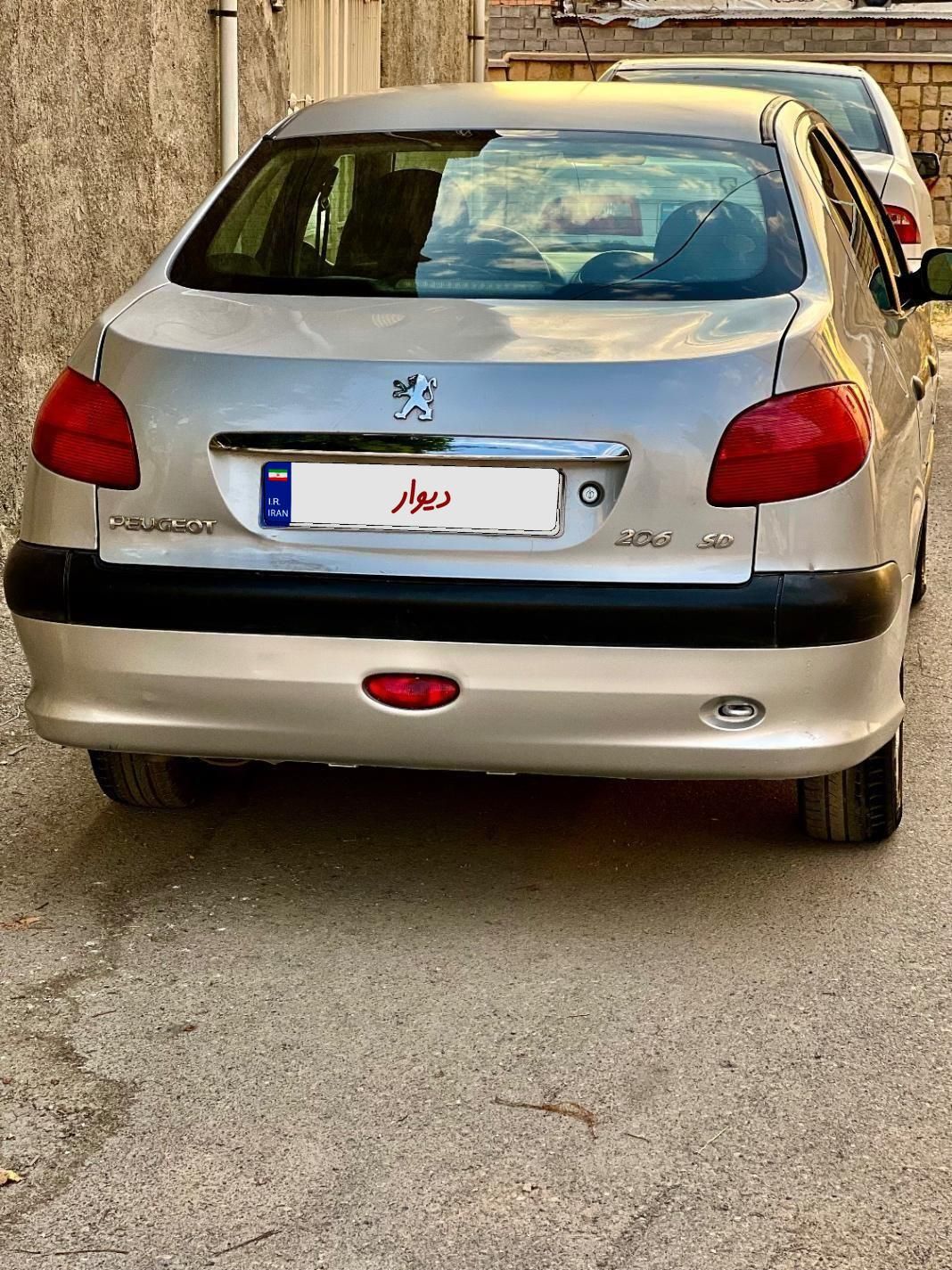 پژو ۲۰۶ صندوق دار v8 - 1388