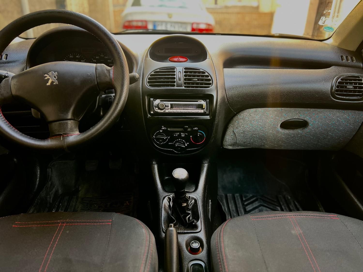 پژو ۲۰۶ صندوق دار v8 - 1388