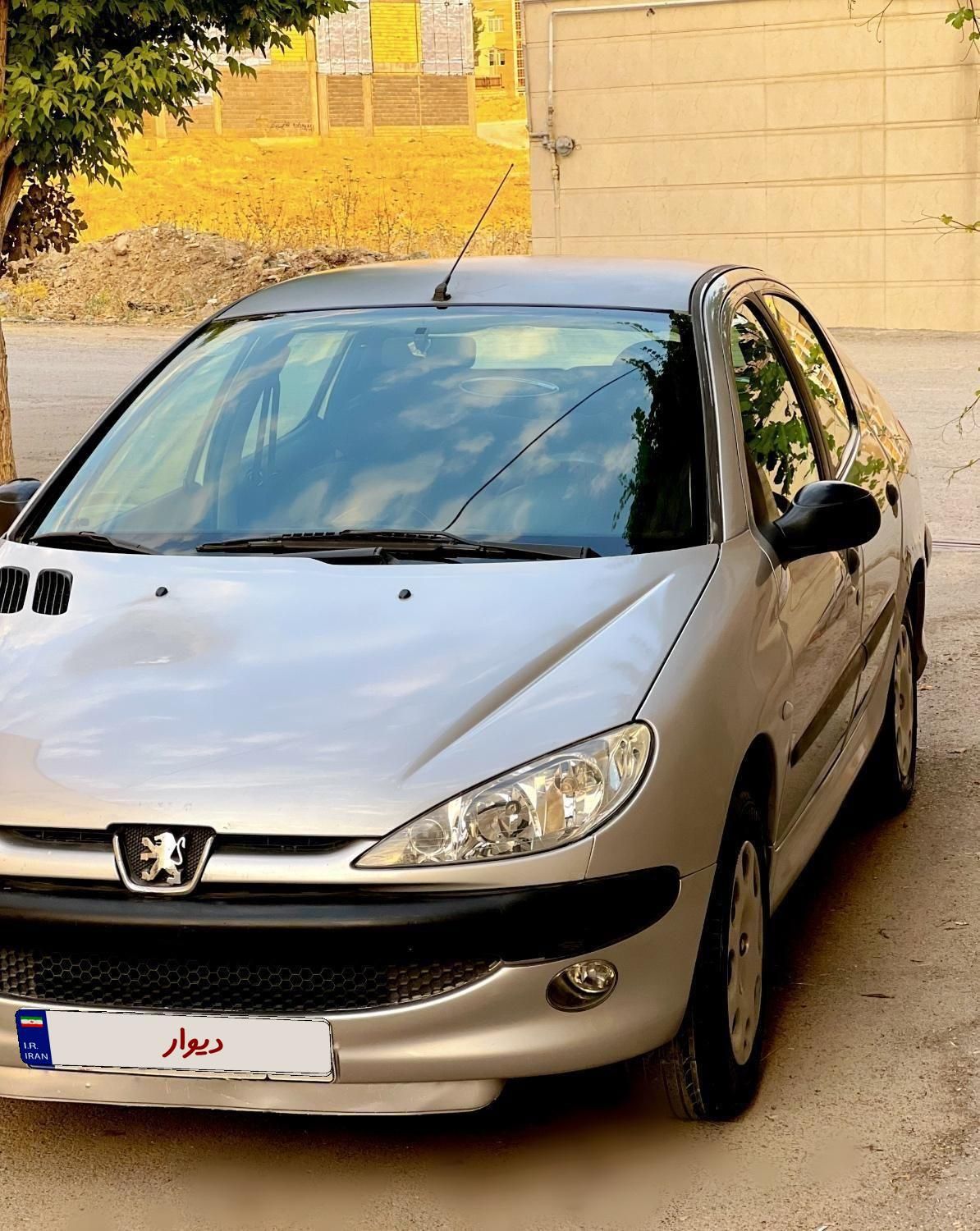 خودرو پژو، ۲۰۶ صندوق دار آگهی ann_19442355