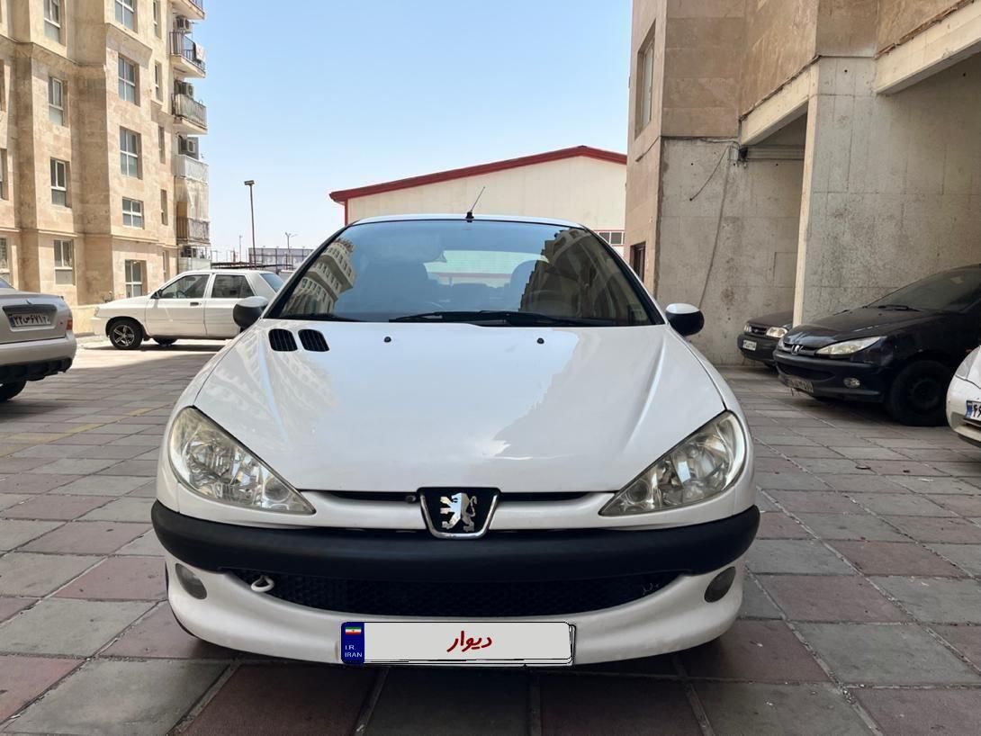 خودرو پژو، ۲۰۶ صندوق دار آگهی ann_19442386