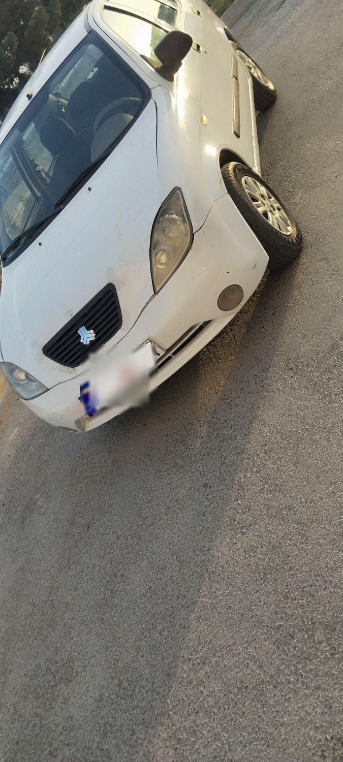 تیبا صندوق دار SX - 1393