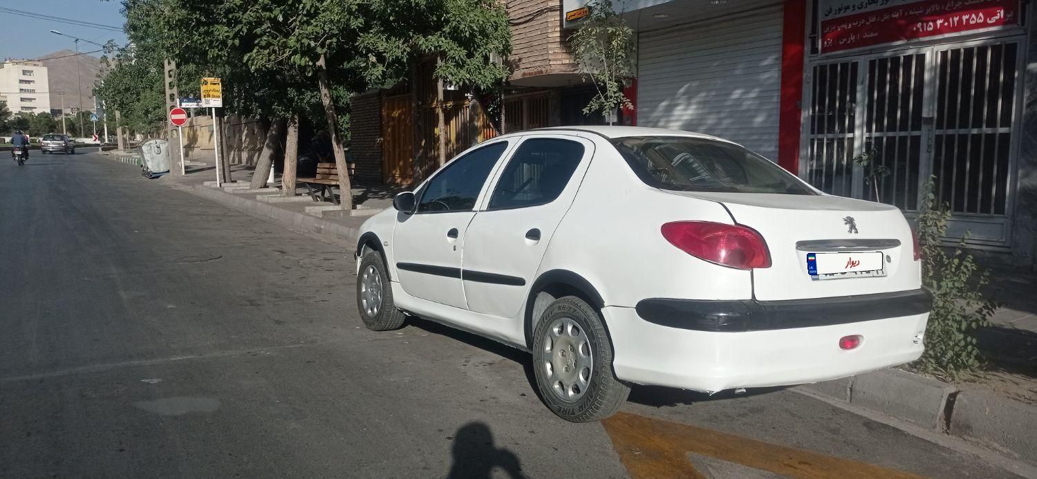 پژو ۲۰۶ صندوق دار v20 - 1390