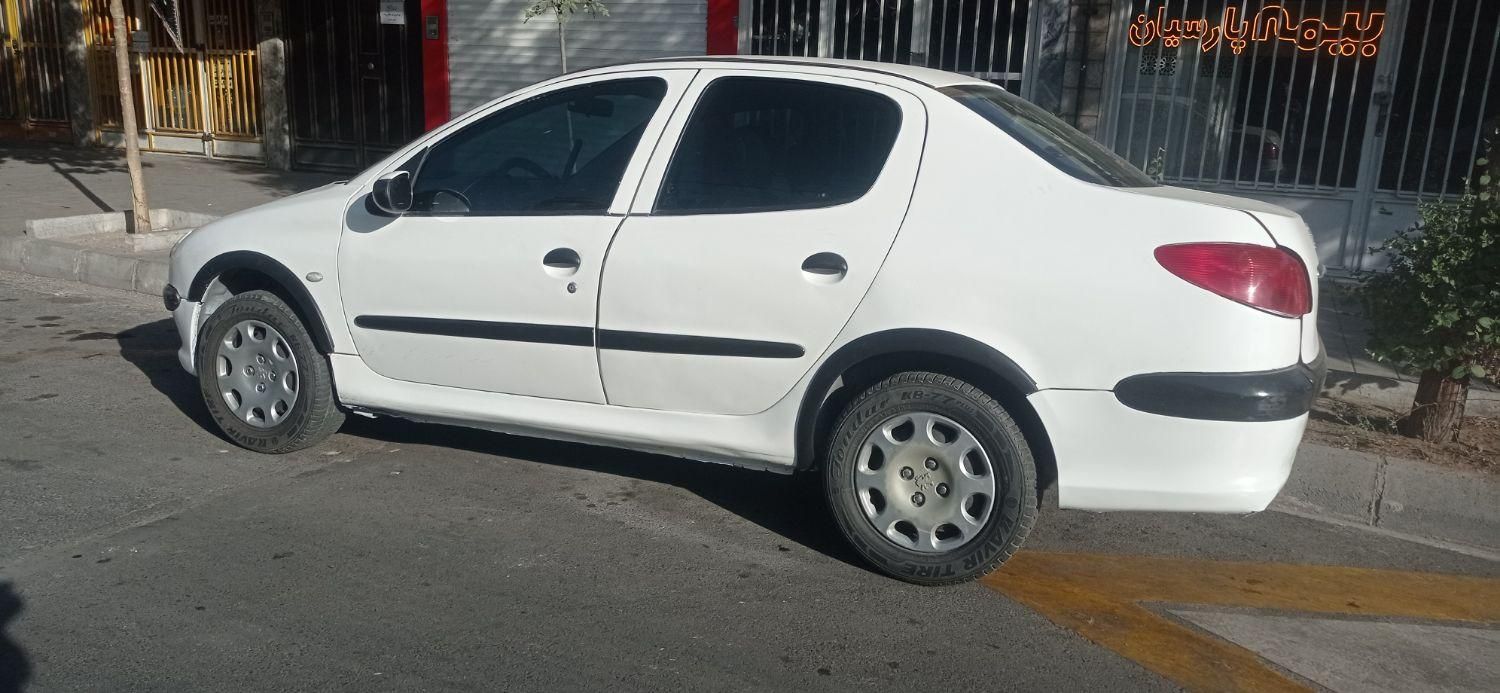 پژو ۲۰۶ صندوق دار v20 - 1390