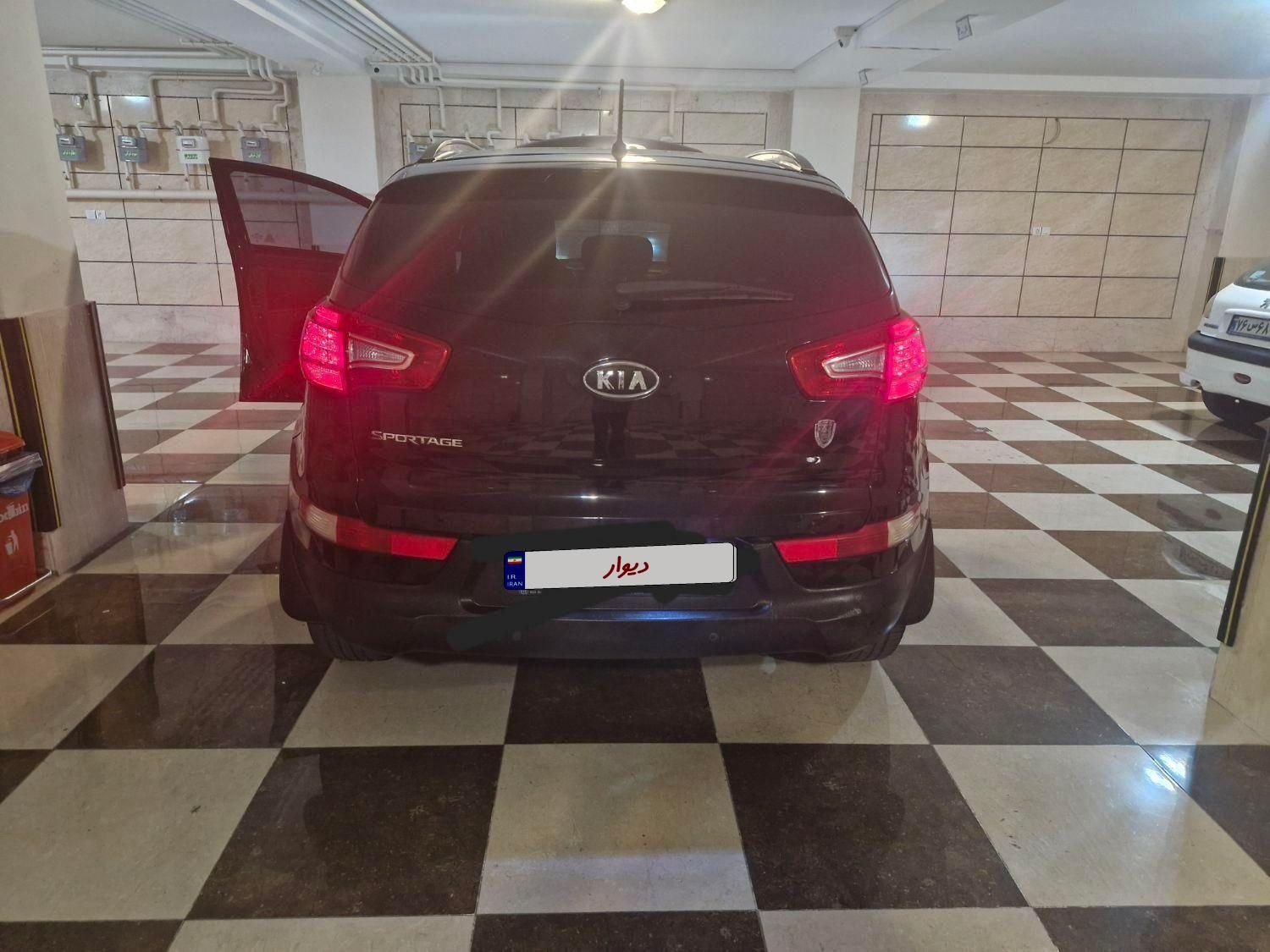 کیا اسپورتیج 4 سیلندر فول 2400cc - 2011