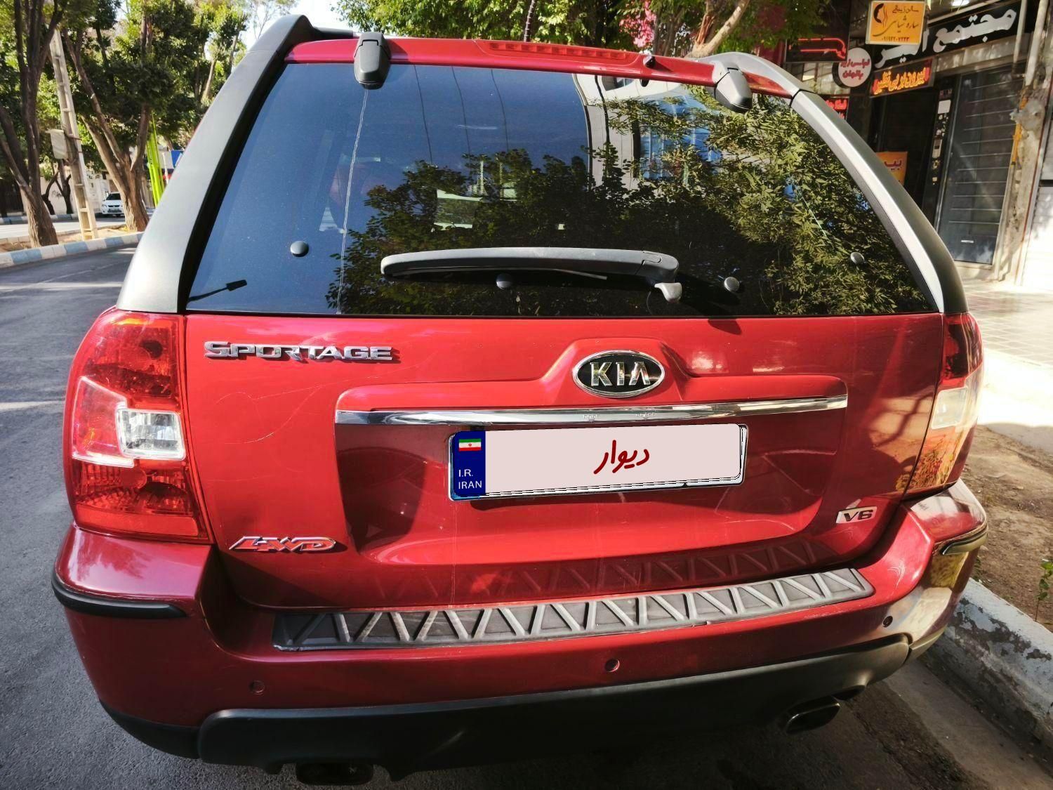 کیا اسپورتیج 6 سیلندر 2700cc - 2010