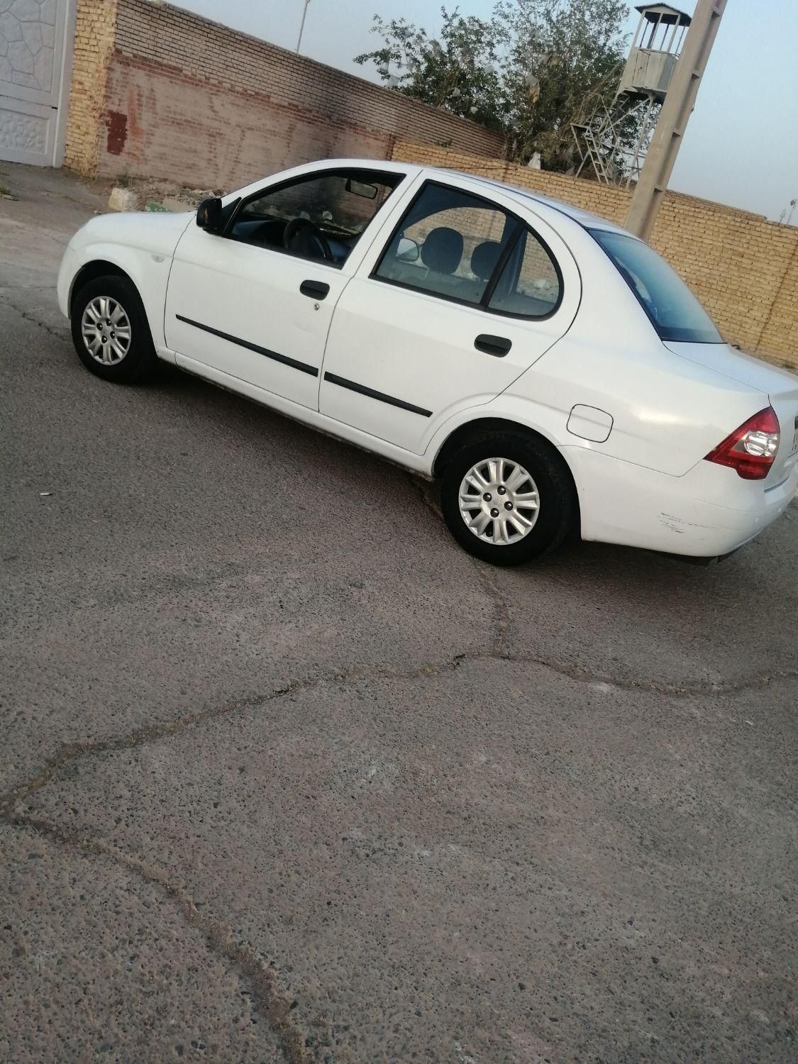 تیبا صندوق دار SX - 1397