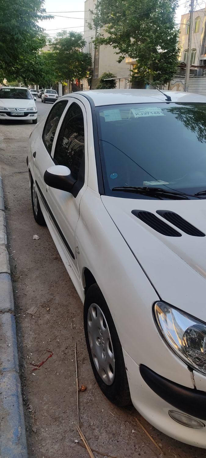 پژو ۲۰۶ صندوق دار v8 - 1398