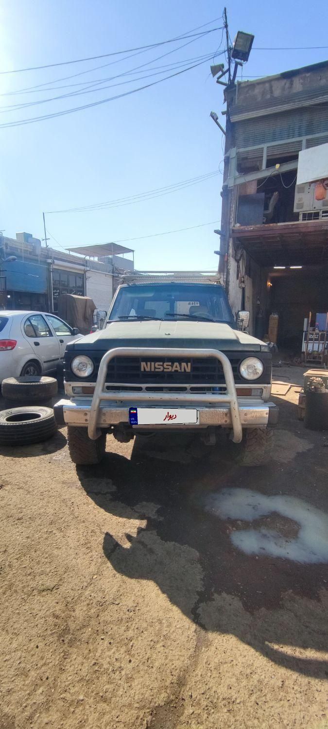 نیسان پاترول چهار درب 6 سیلندر - 1375
