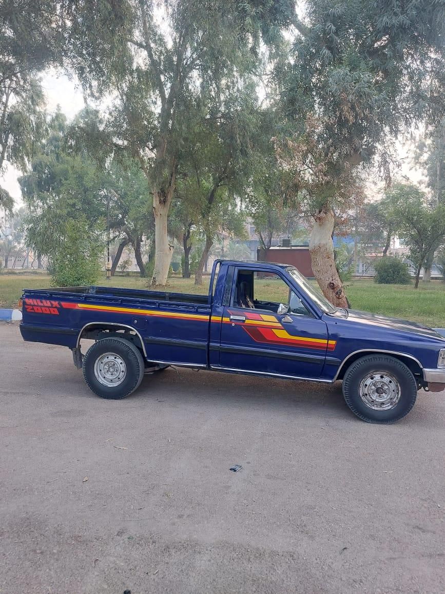 تویوتا کمری XLE - 1402