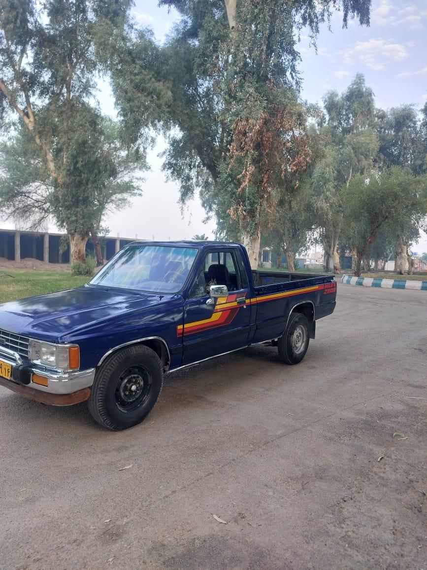 تویوتا کمری XLE - 1402