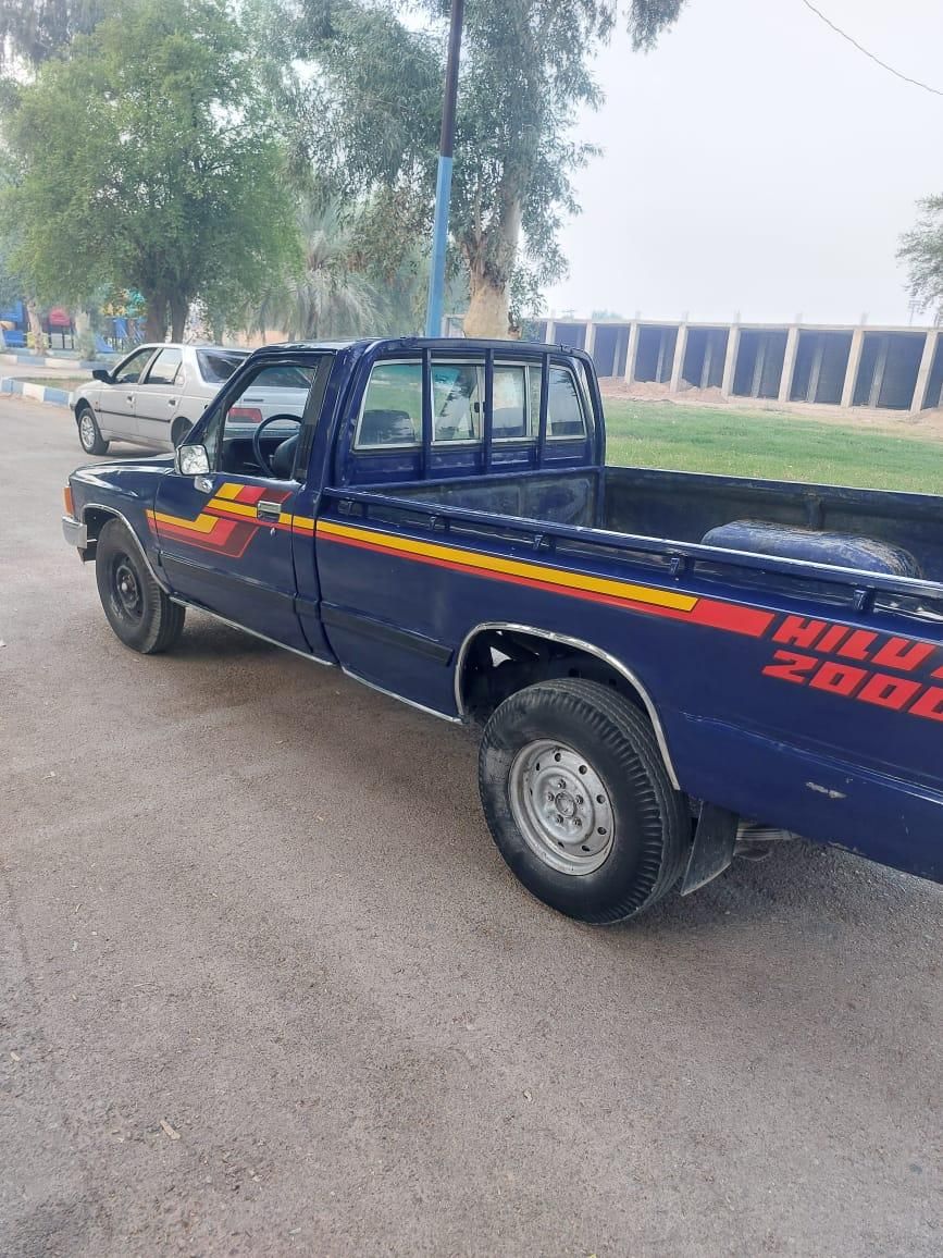 تویوتا کمری XLE - 1402