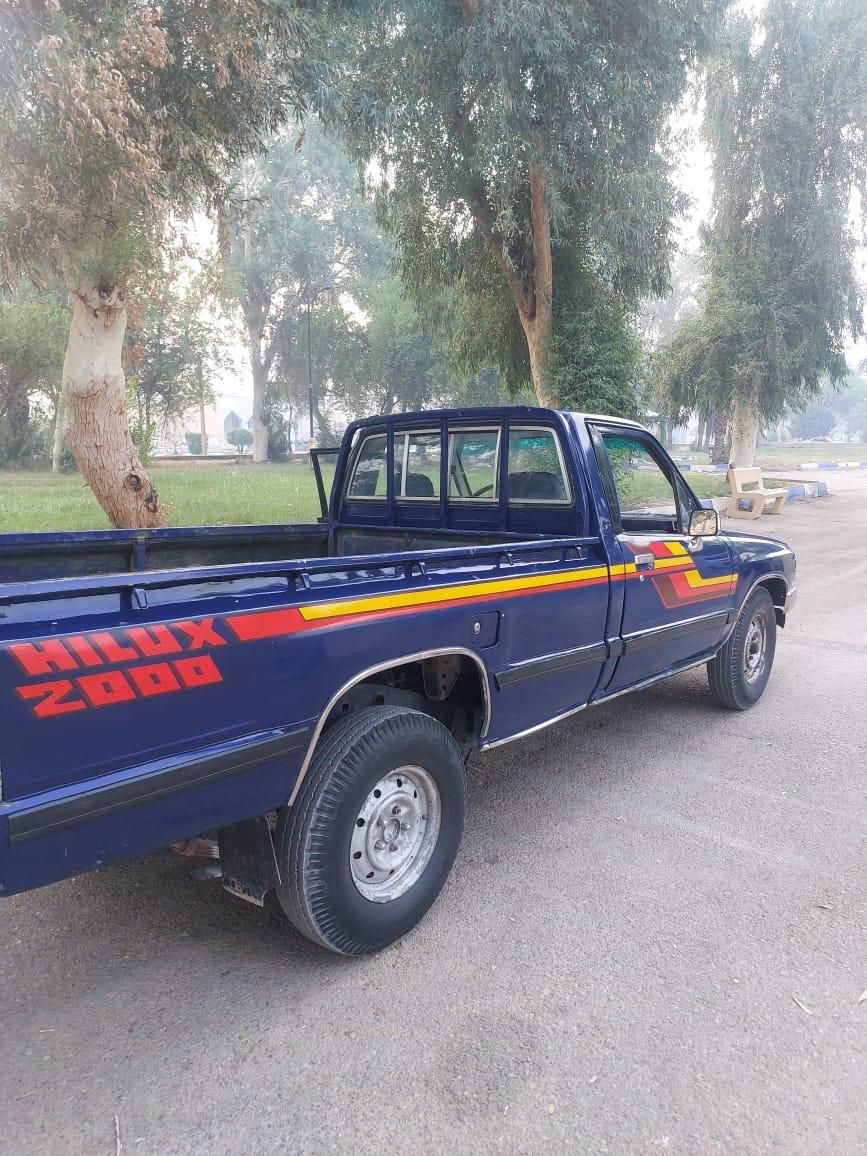 تویوتا کمری XLE - 1402