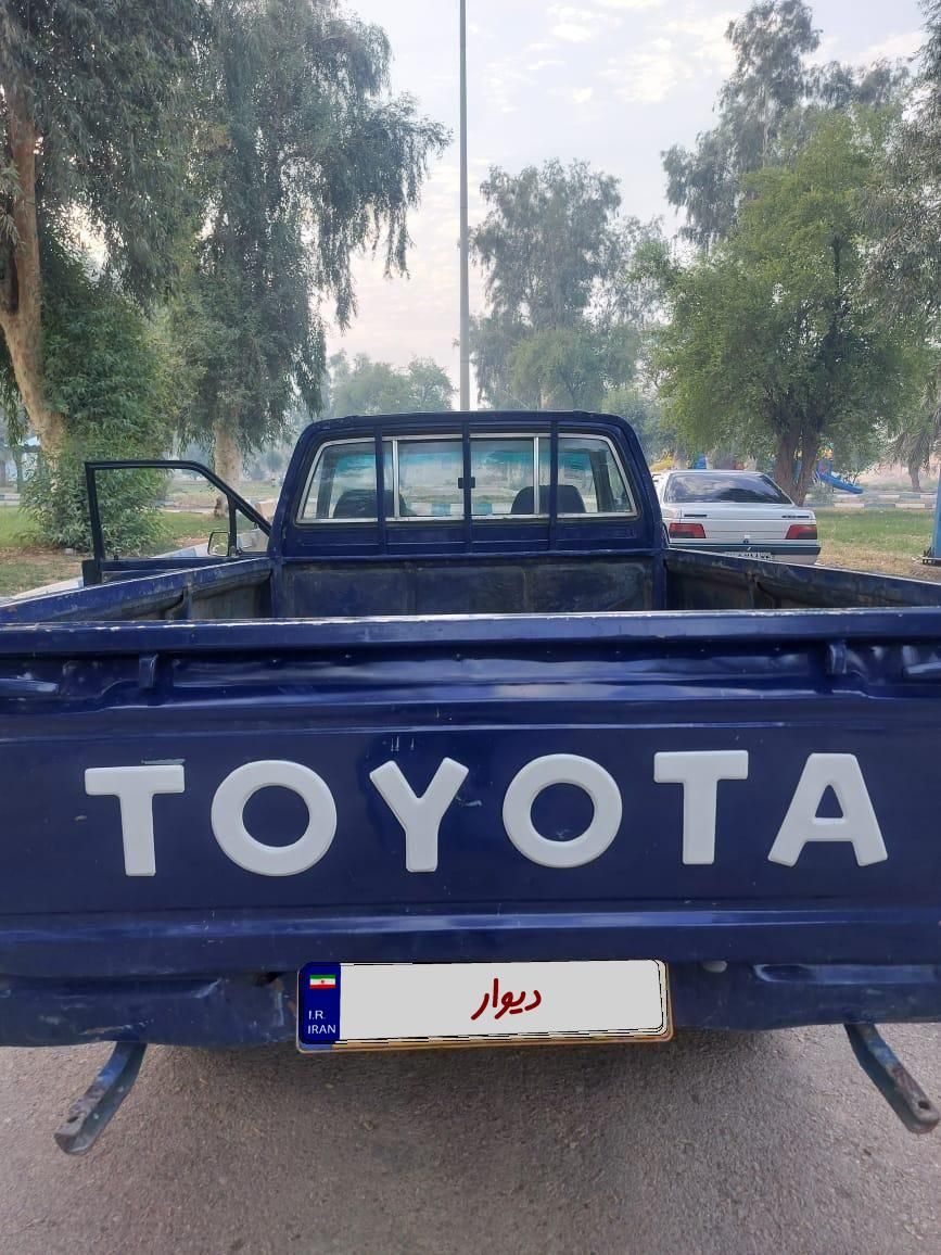 تویوتا کمری XLE - 1402