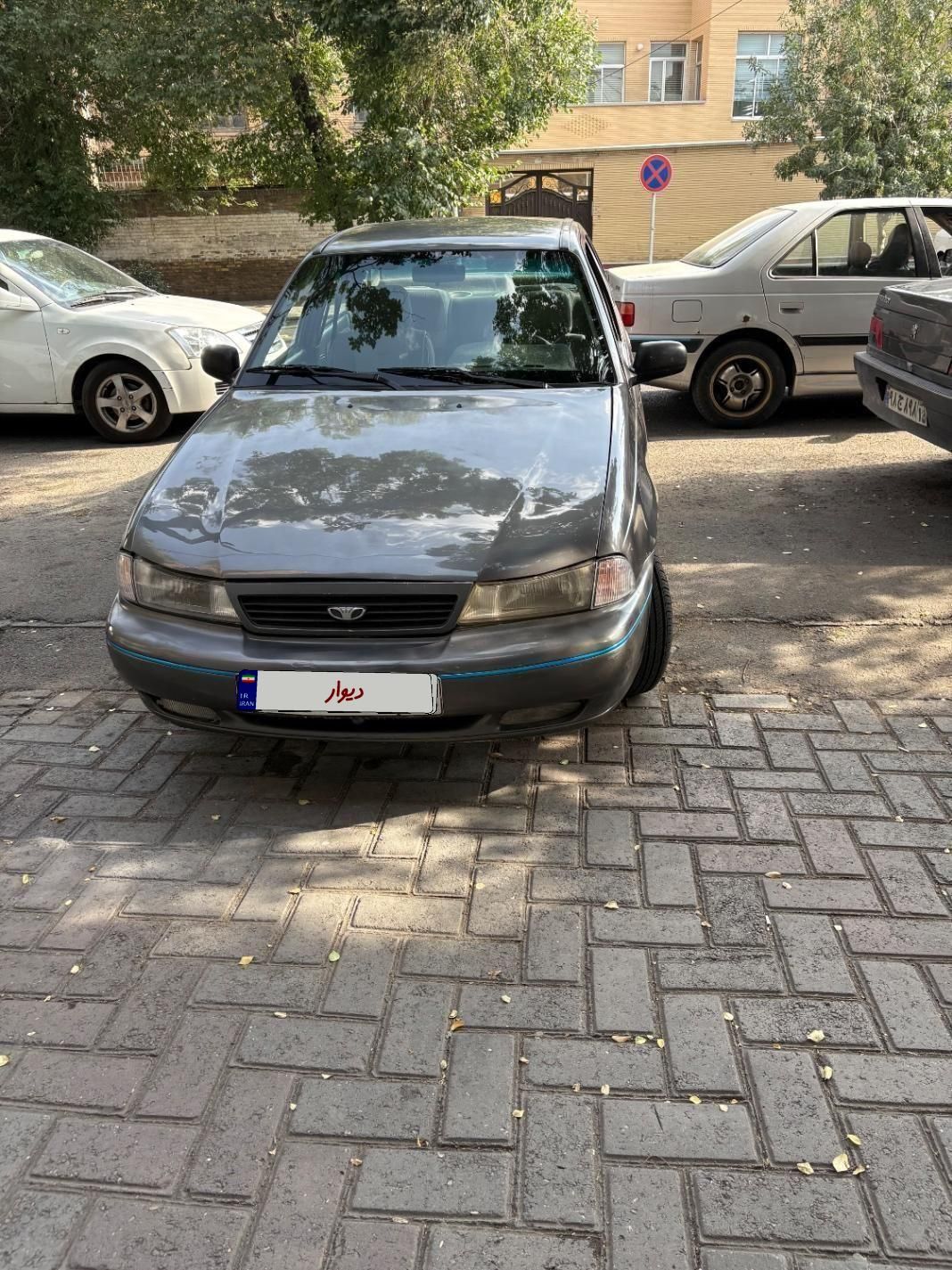دوو سیلو سدان - 1381