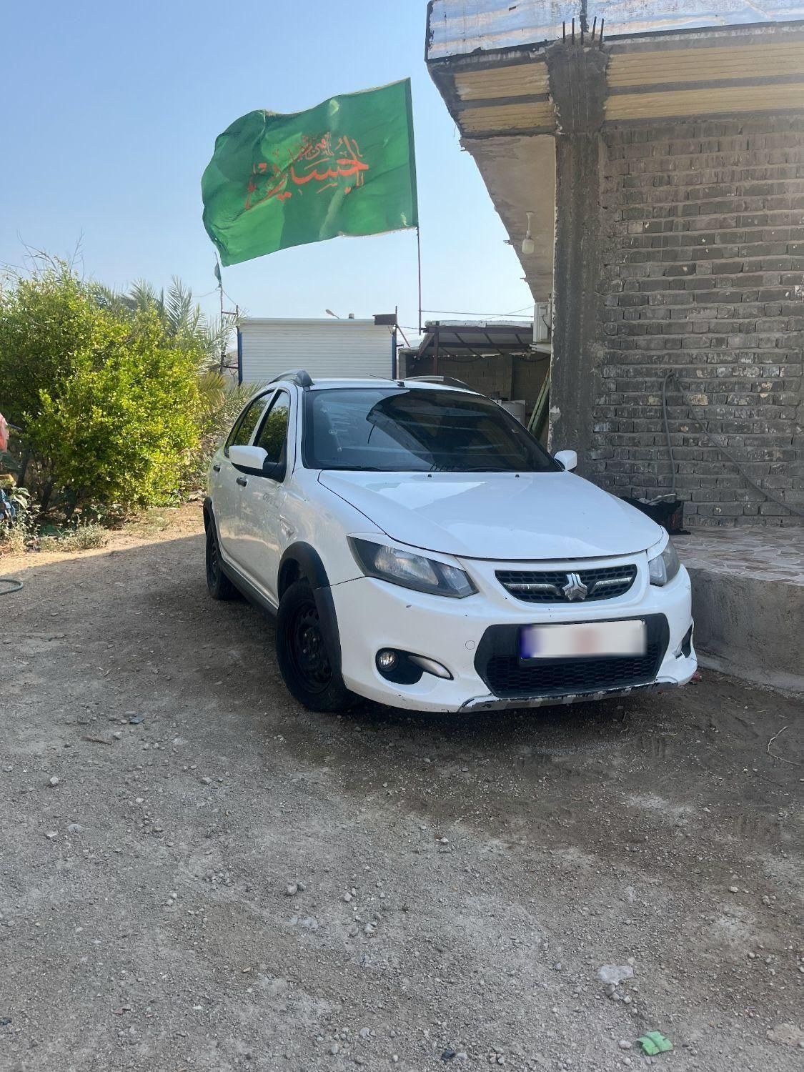 خودرو کوییک، معمولی آگهی ann_19443532